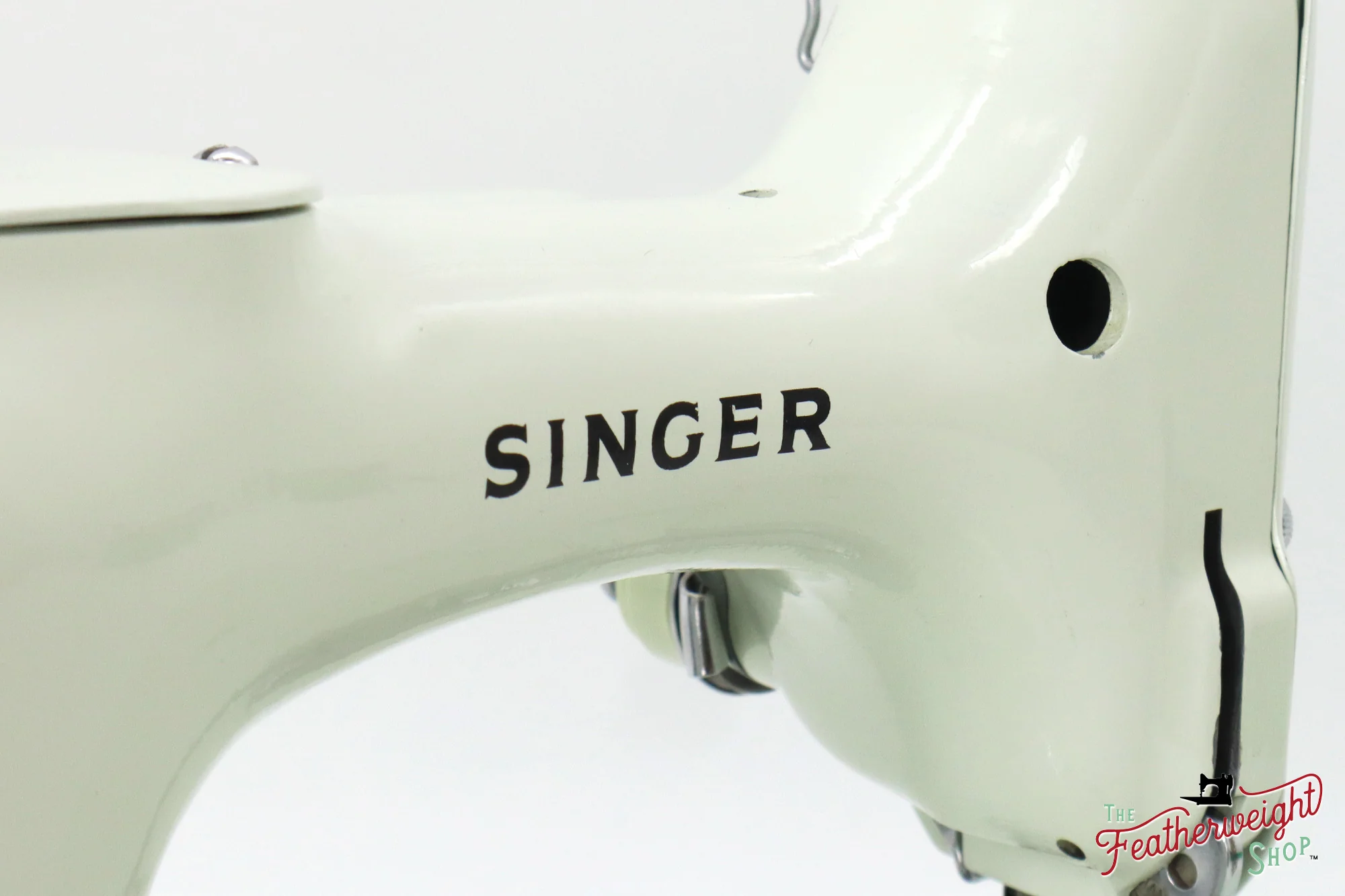 Singer Featherweight 221K Sewing Machine, British WHITE EV9858** - Image 12