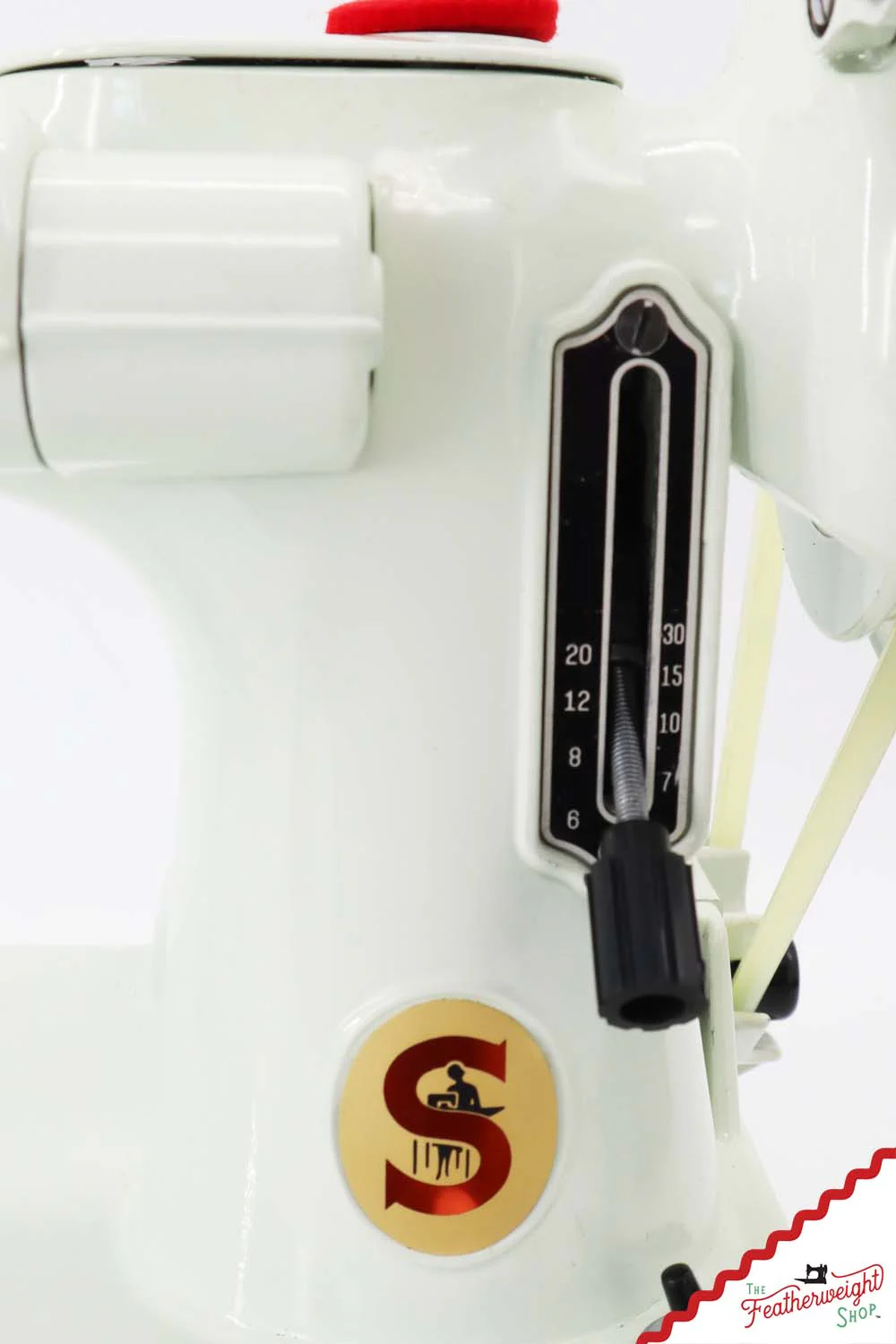 Singer Featherweight 221K Sewing Machine, British WHITE EV98612* - Image 17