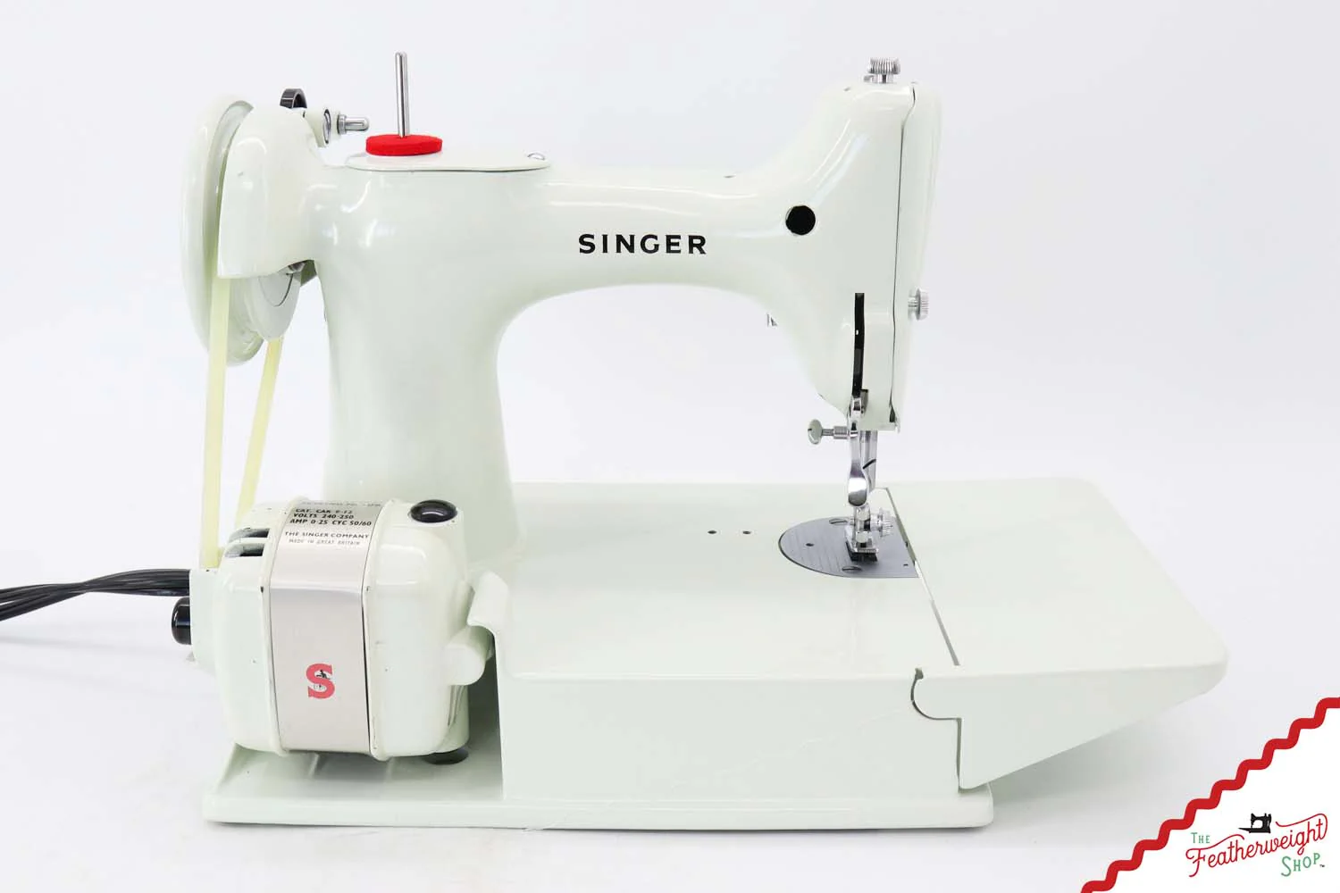 Singer Featherweight 221K Sewing Machine, British WHITE EV98612* - Image 7