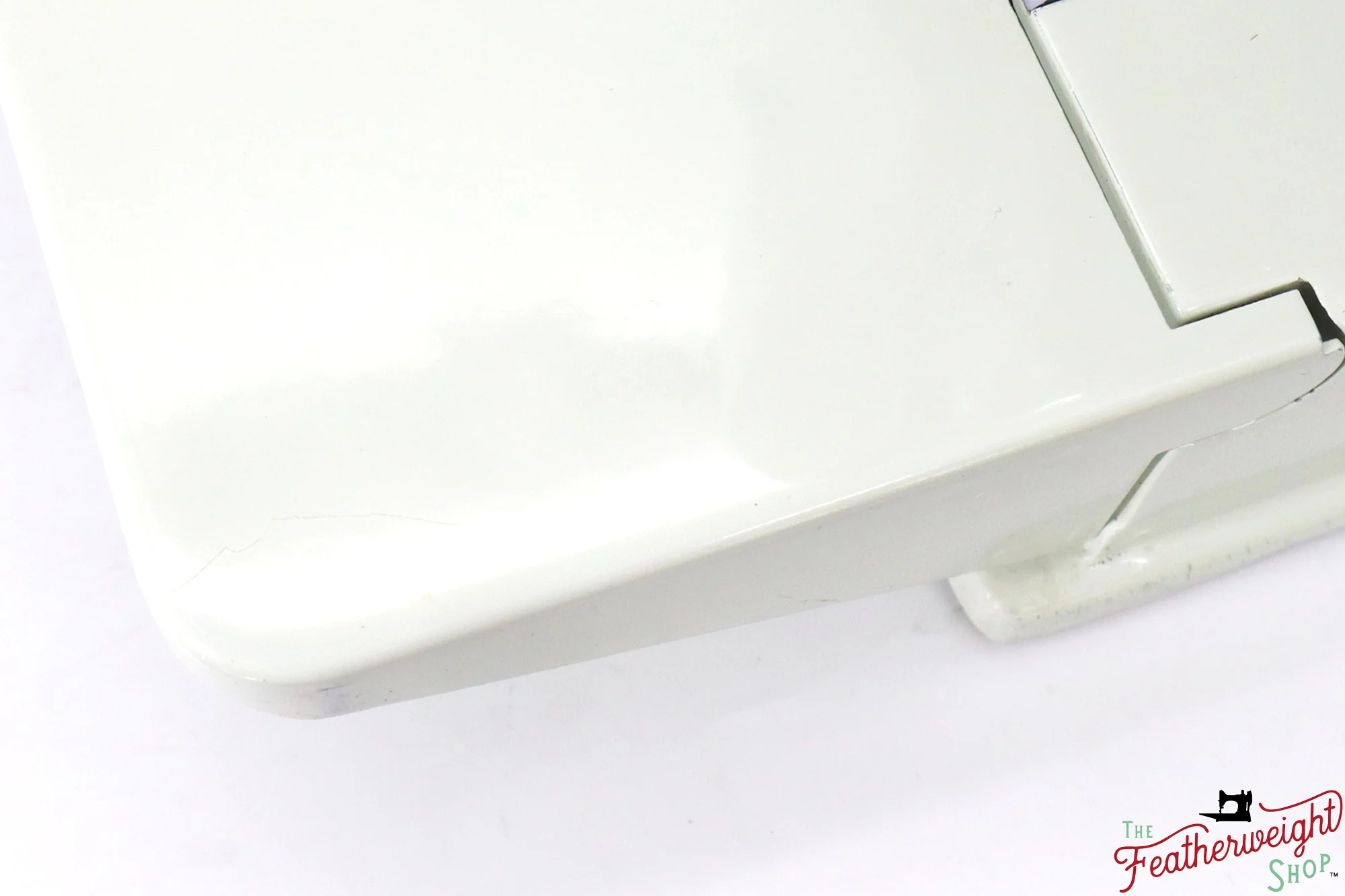 Singer Featherweight 221K Sewing Machine, British WHITE EV988*** - Image 10