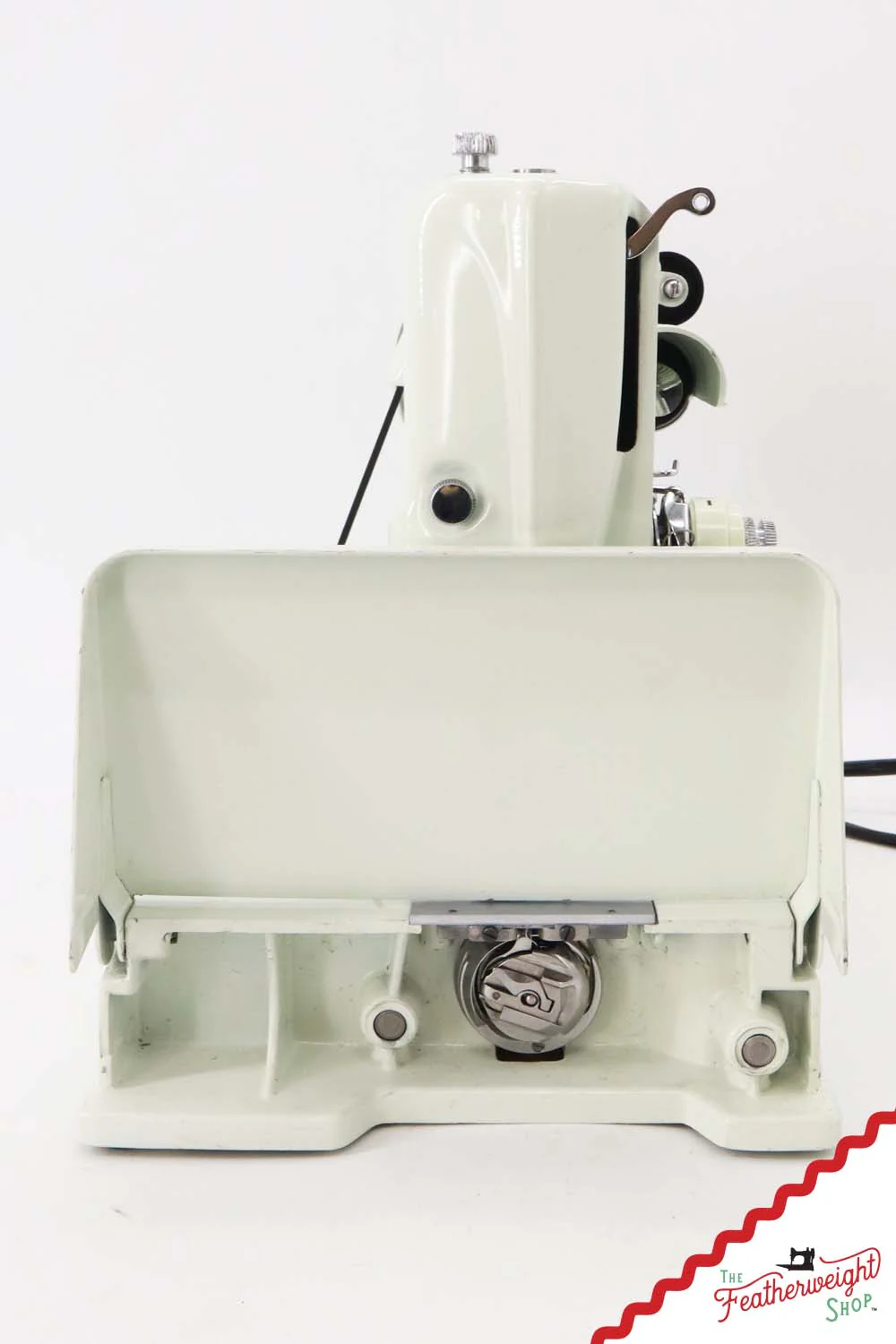 Singer Featherweight 221K Sewing Machine, British WHITE EW065*** - Image 4