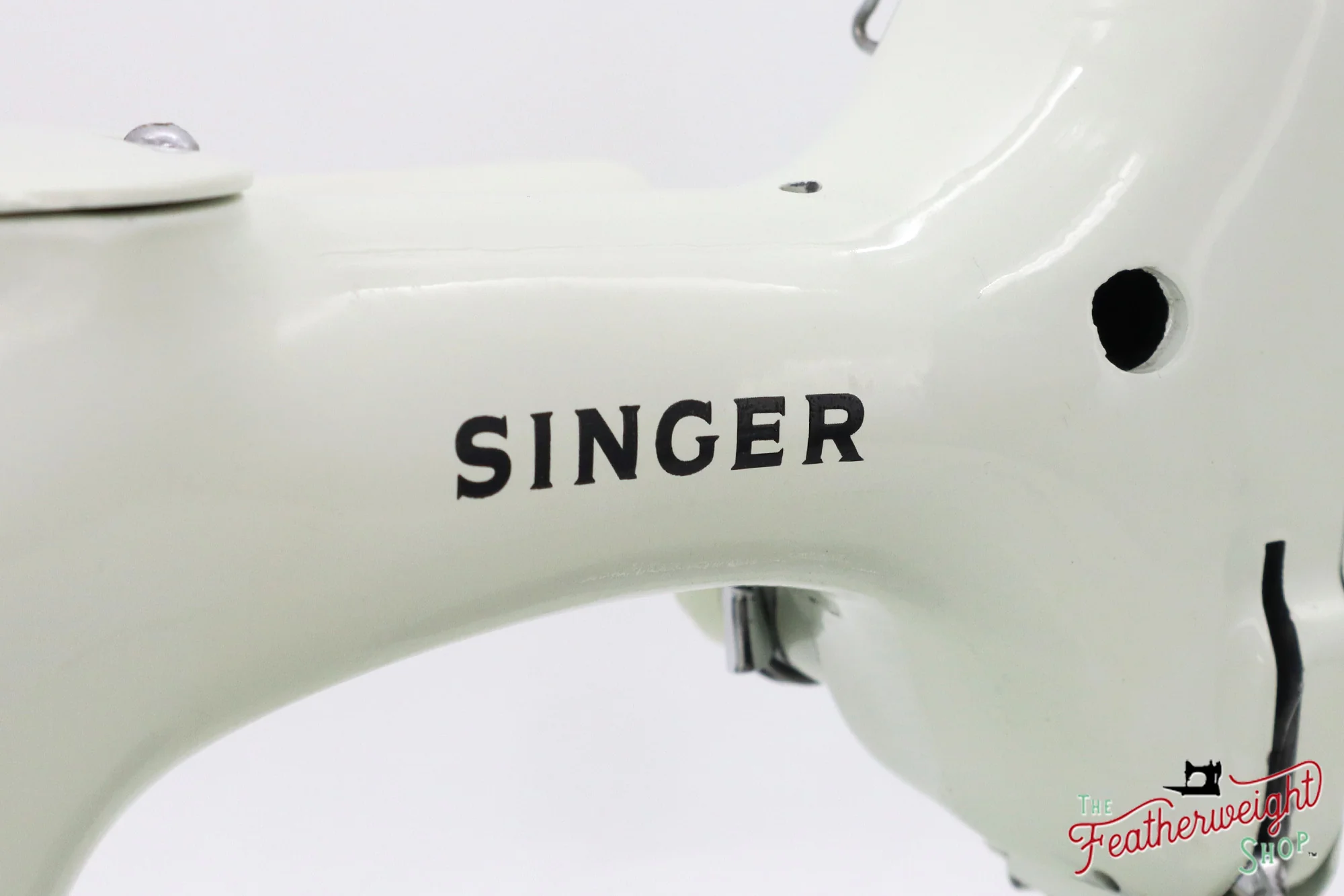 Singer Featherweight 221K Sewing Machine, British WHITE EW068*** - Image 13