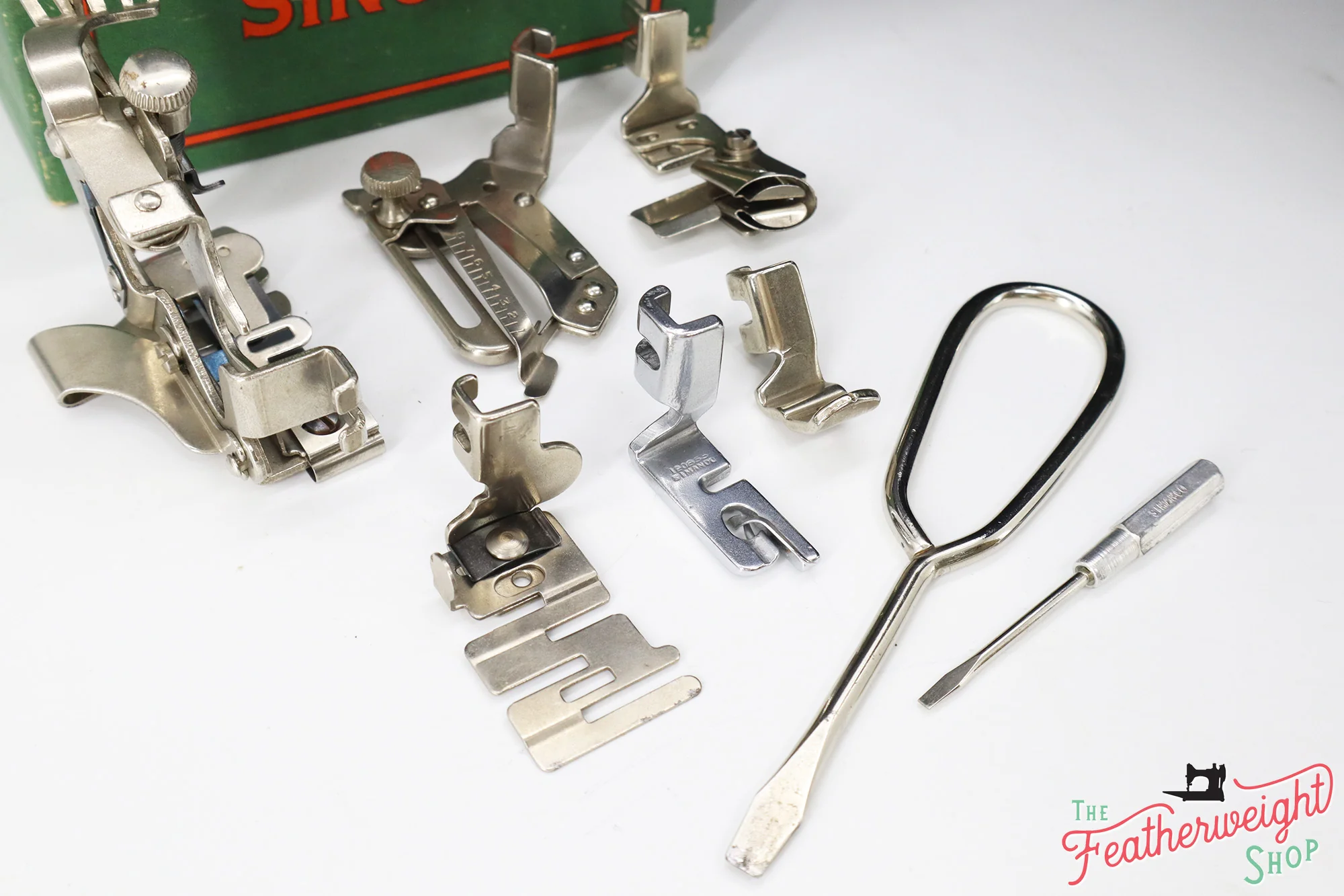 Singer Featherweight 221K Sewing Machine, Centennial - EF280*** - Image 18