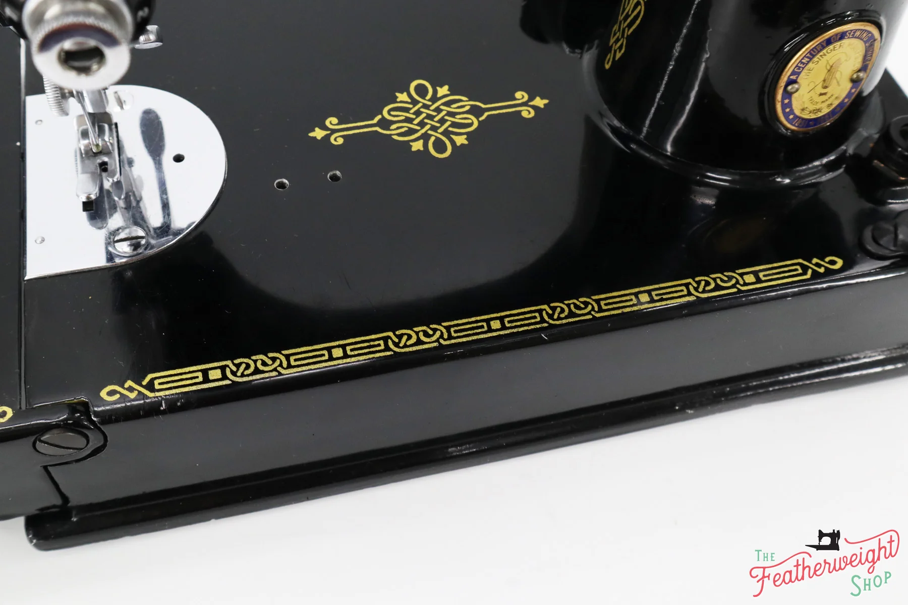Singer Featherweight 221K Sewing Machine, Centennial! EF703*** - Image 8