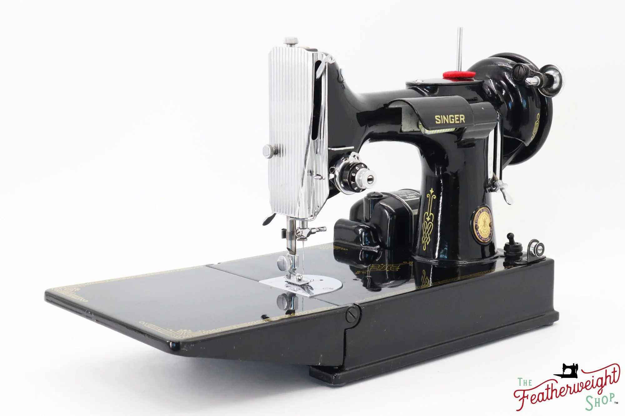 Singer Featherweight 221K Sewing Machine, Centennial: EF910*** - Image 4