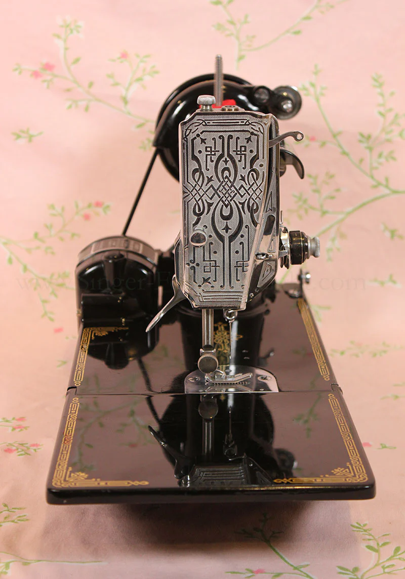 Singer Featherweight 221K Sewing Machine, Centennial EG706*** - Image 3