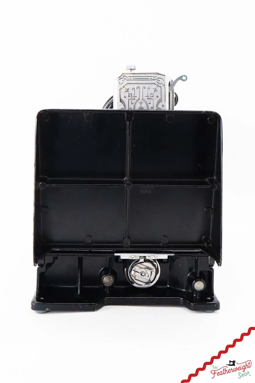 Singer Featherweight 221K Sewing Machine, Centennial: EG709*** - Image 4