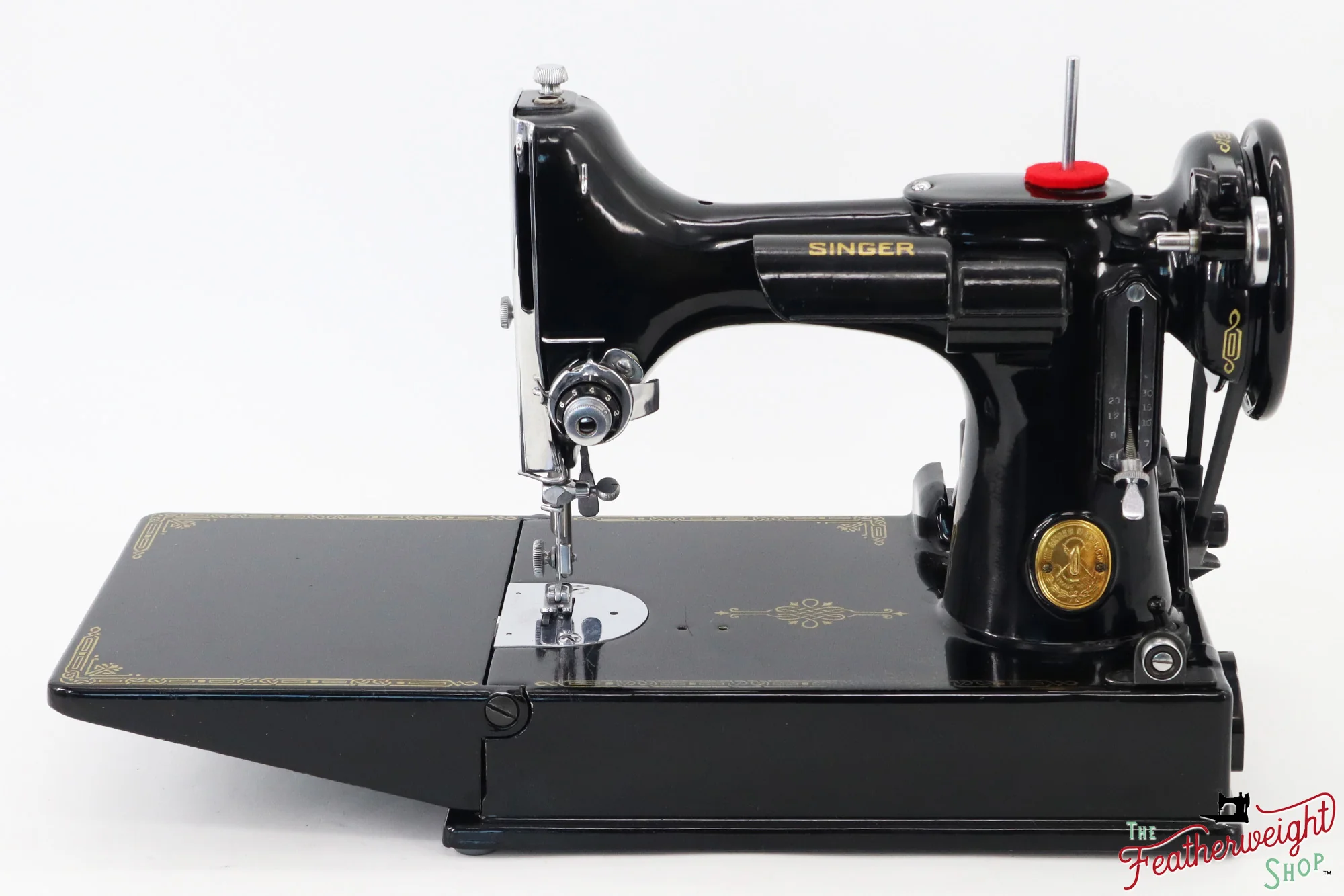 Singer Featherweight 221K Sewing Machine, EE458*** - 1948 - RARE Motor - Image 3