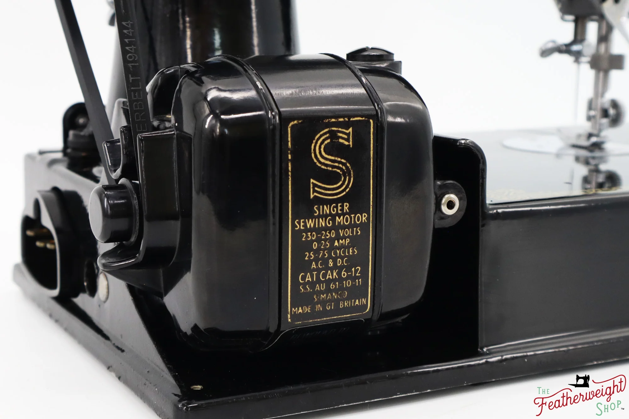 Singer Featherweight 221K Sewing Machine, EE858*** - 1948 - Image 7