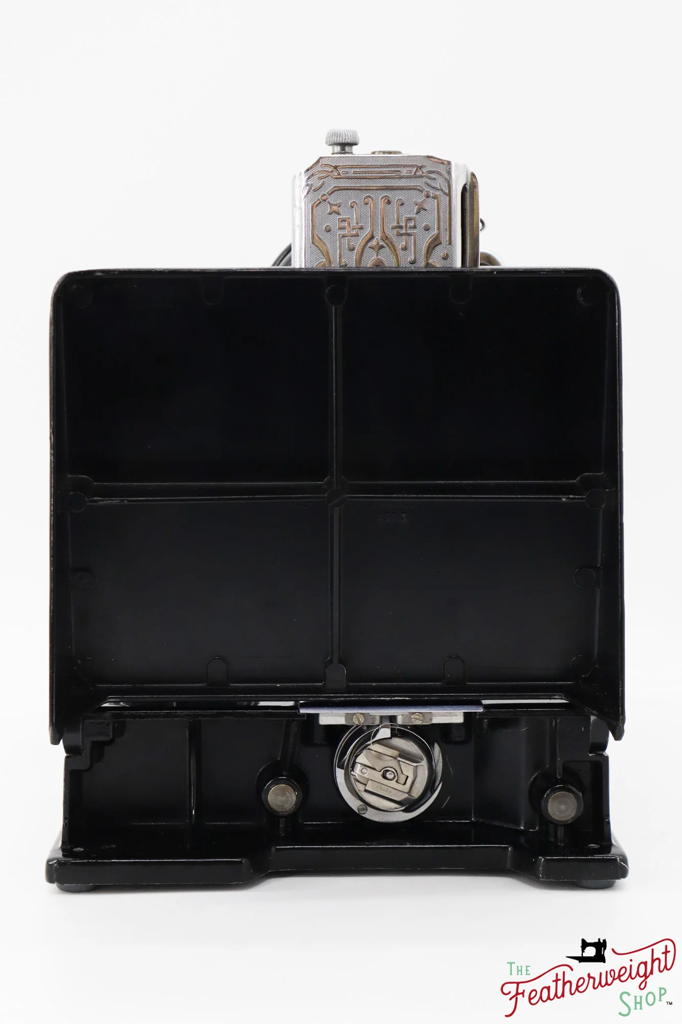 Singer Featherweight 221K Sewing Machine, EF688*** - 1950 - Image 5