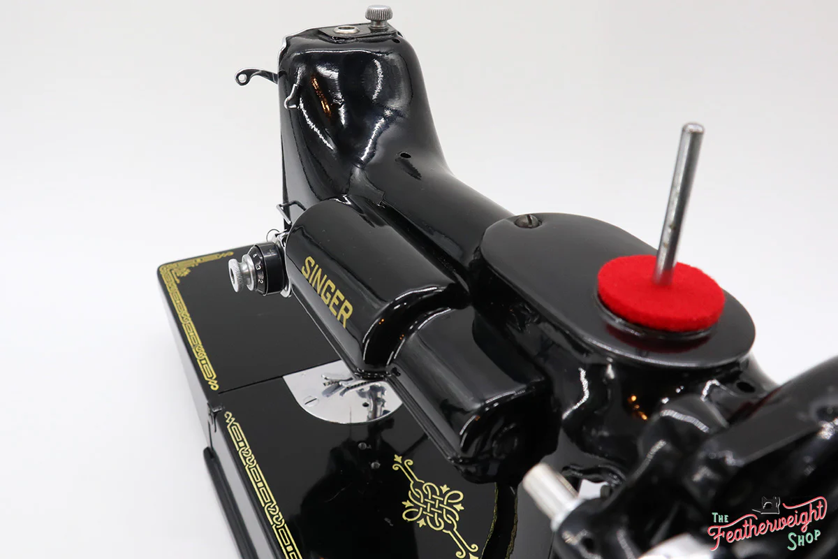 Singer Featherweight 221K Sewing Machine, EH134*** - Image 15