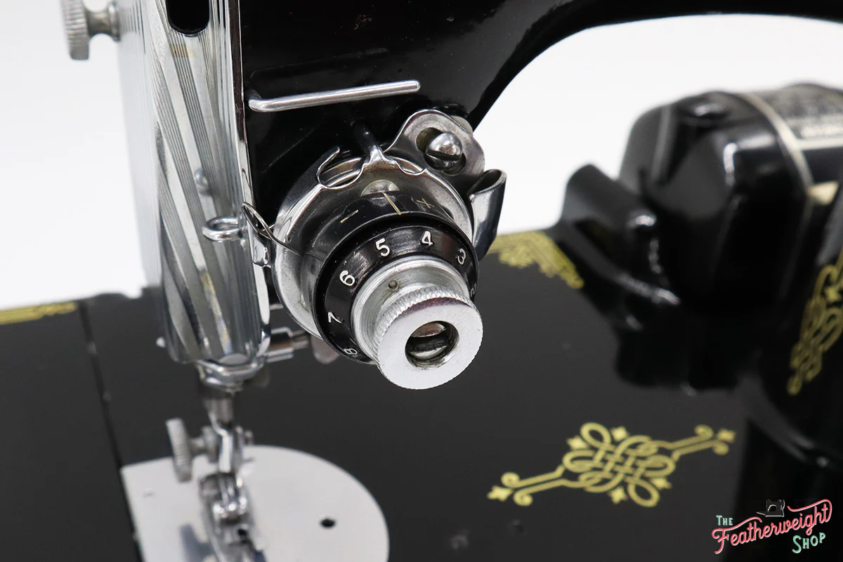 Singer Featherweight 221K Sewing Machine, EH134*** - Image 17