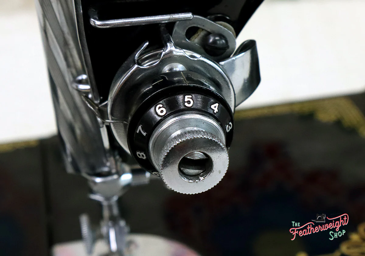 Singer Featherweight 221K Sewing Machine, EH136*** - Image 17