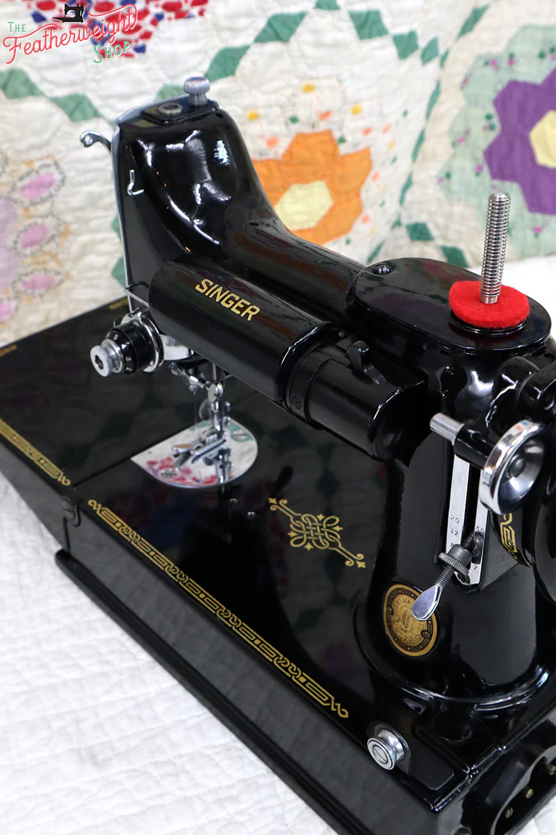 Singer Featherweight 221K Sewing Machine, EH136*** - Image 20