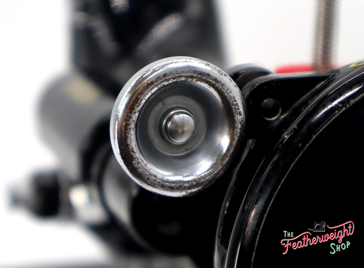 Singer Featherweight 221K Sewing Machine, EH140*** - Image 18