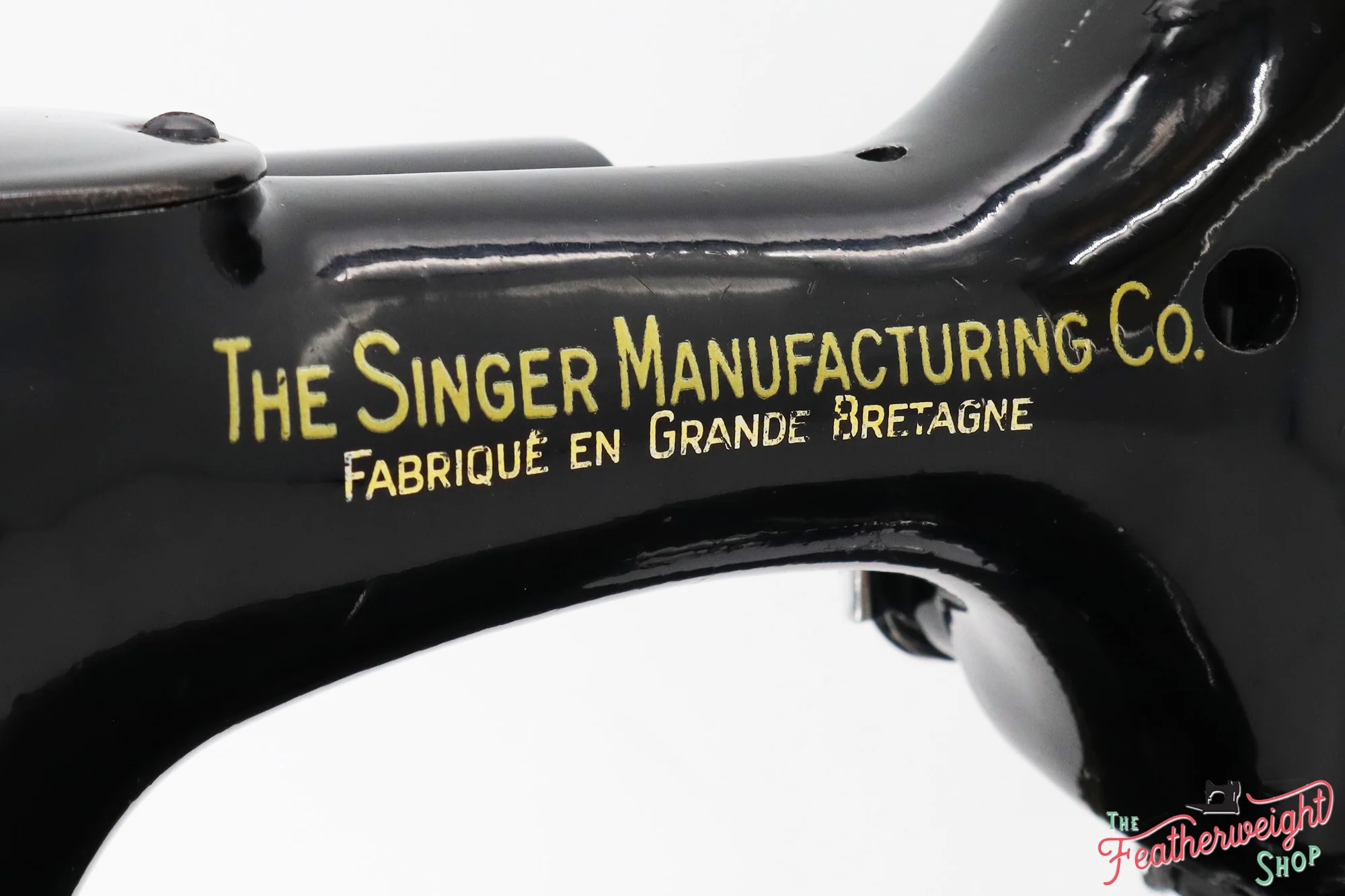 Singer Featherweight 221K Sewing Machine, French EF912*** - Image 2
