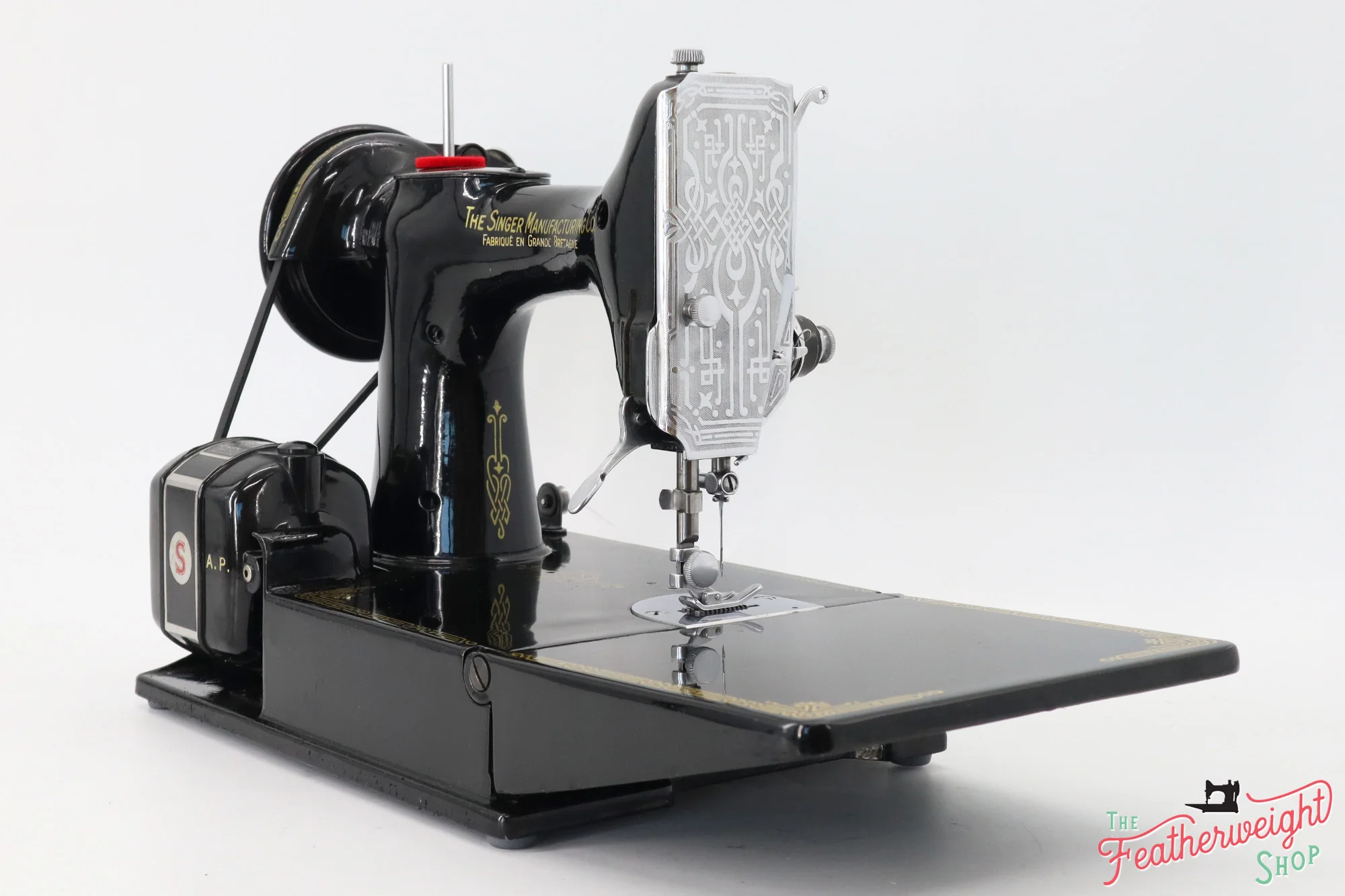 Singer Featherweight 221K Sewing Machine, French EF912*** - Image 6