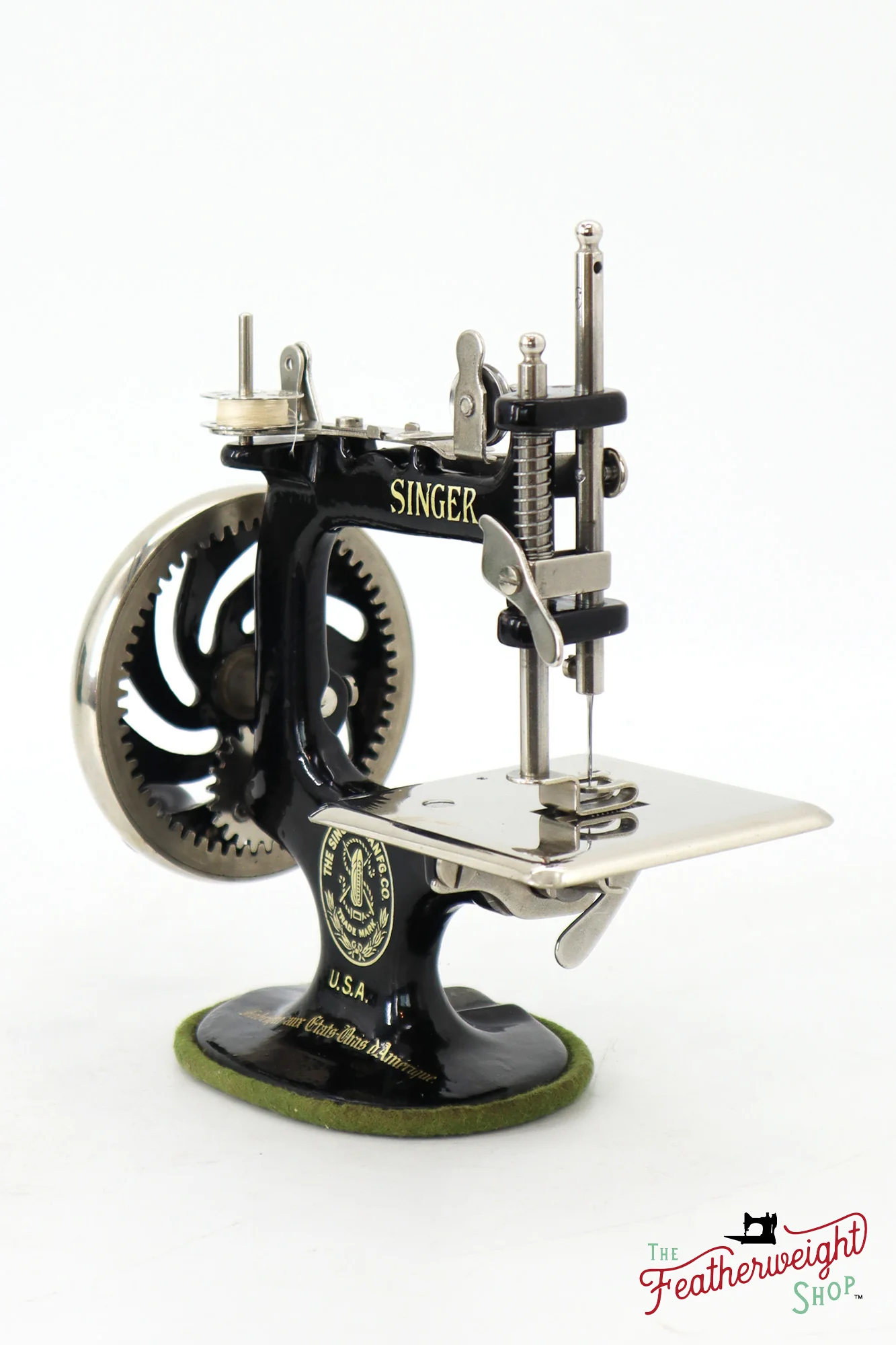 Singer Featherweight 221K Sewing Machine, French EF9120** and Sewhandy Set - Image 21