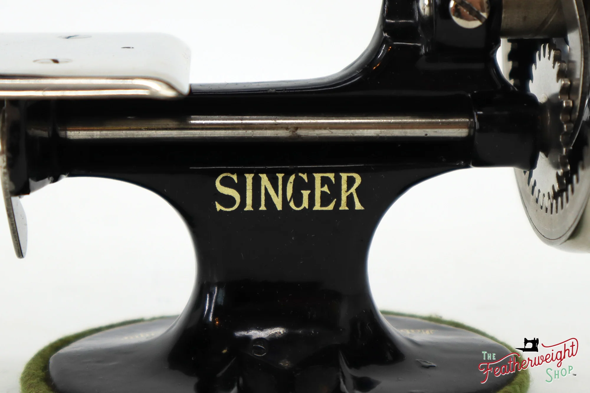 Singer Featherweight 221K Sewing Machine, French EF9120** and Sewhandy Set - Image 25