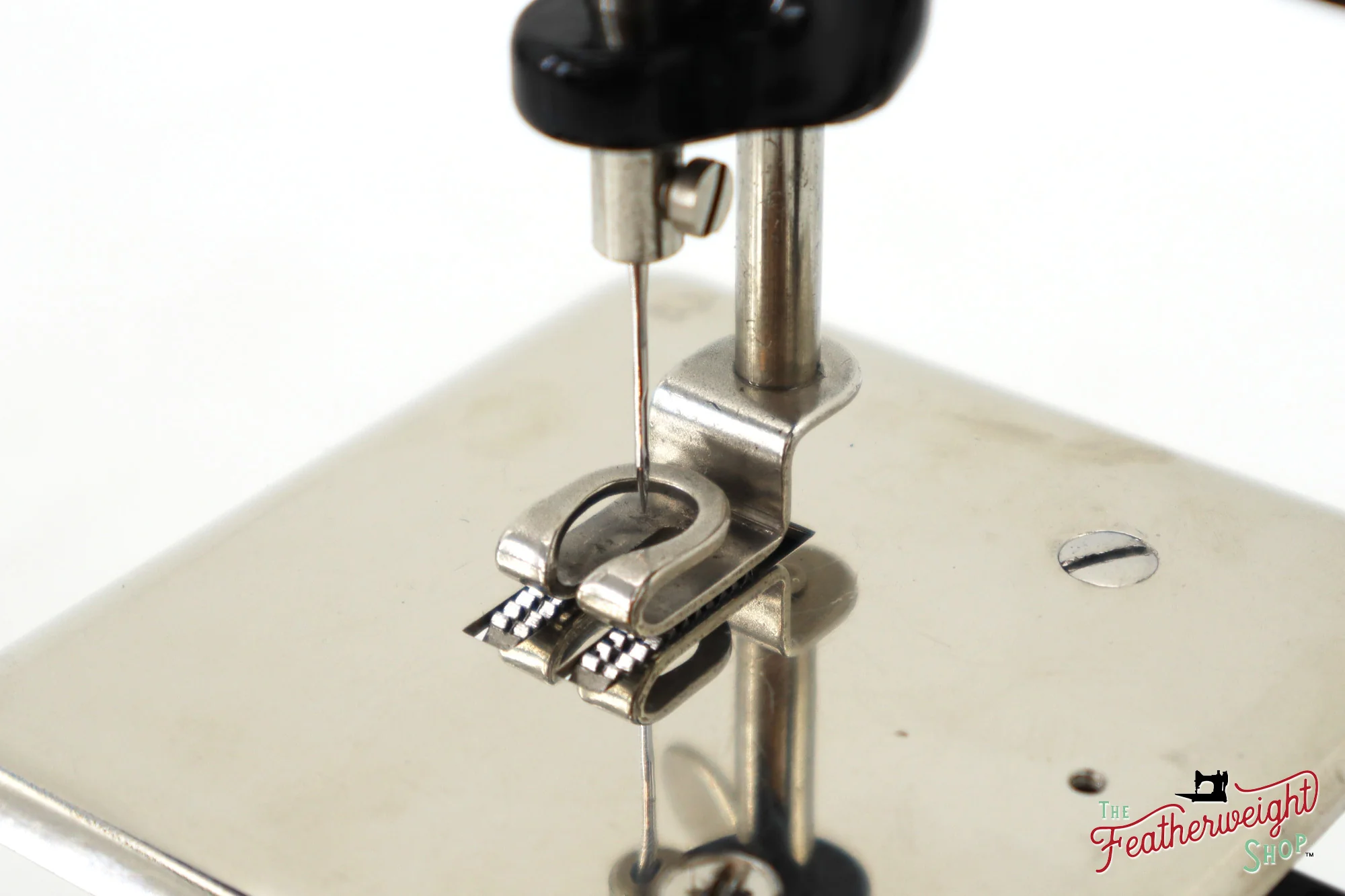 Singer Featherweight 221K Sewing Machine, French EF9120** and Sewhandy Set - Image 28