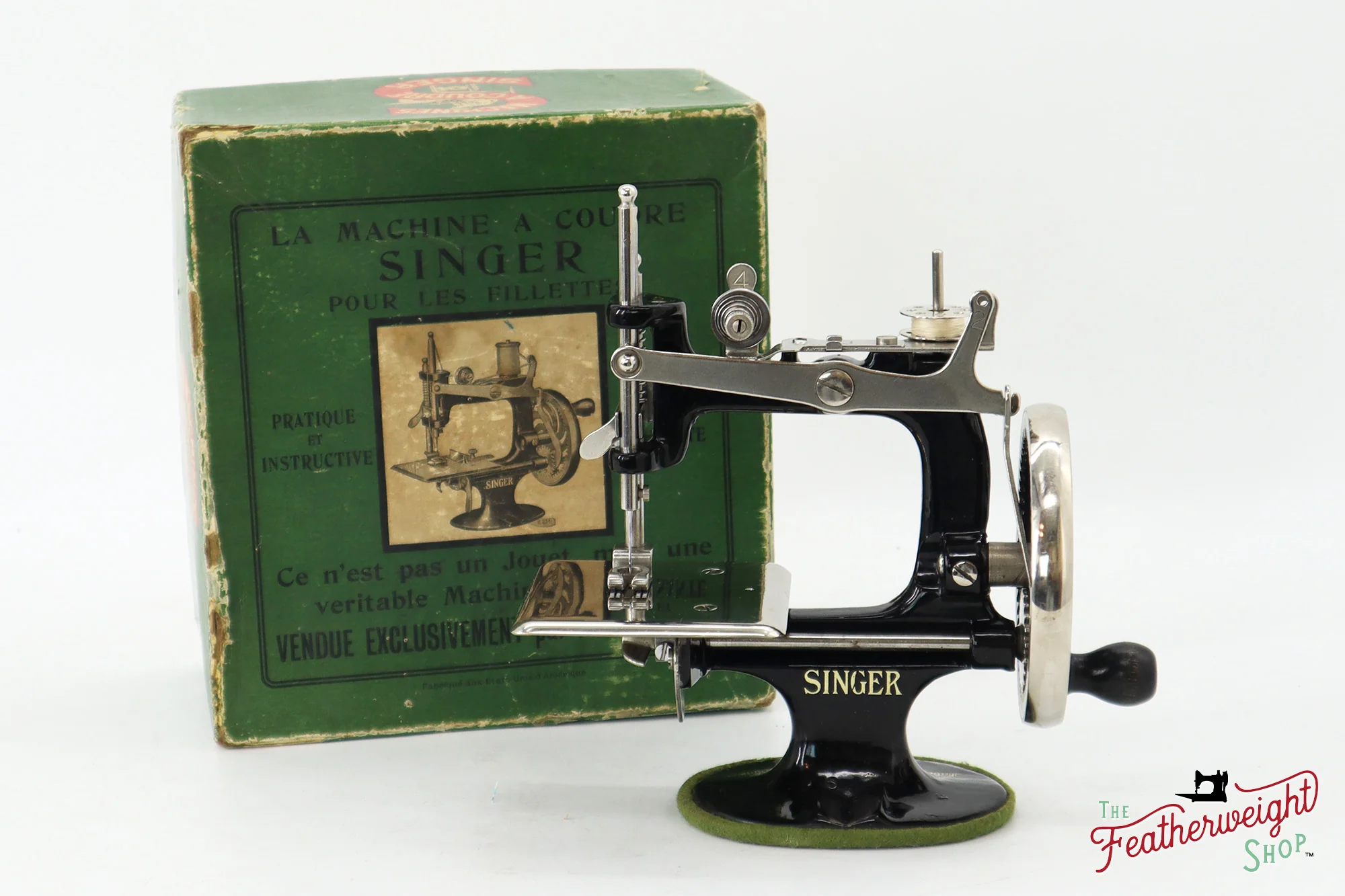 Singer Featherweight 221K Sewing Machine, French EF9120** and Sewhandy Set - Image 9
