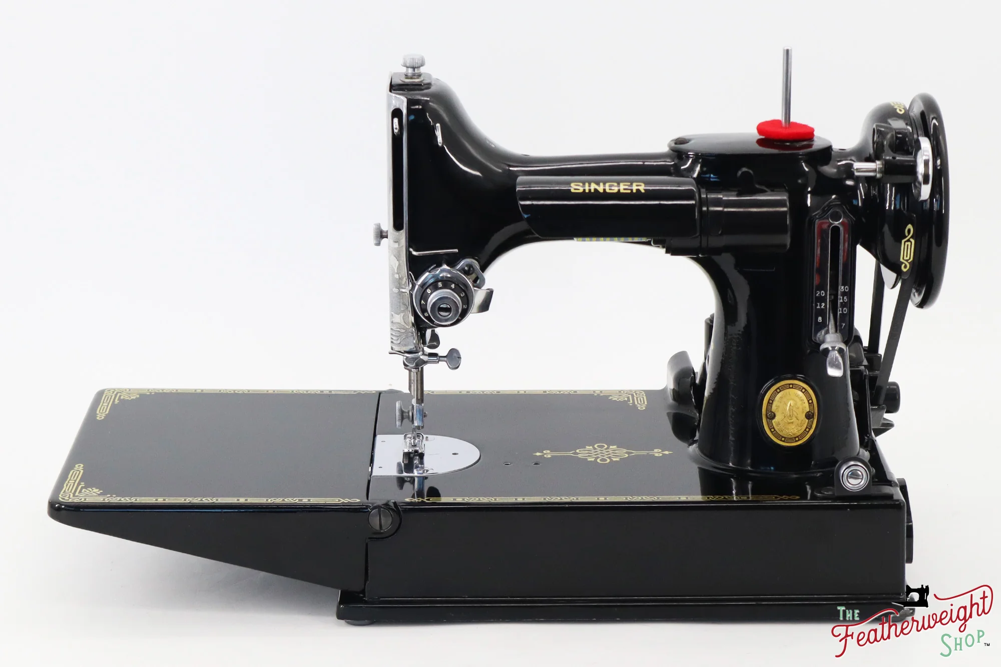Singer Featherweight 221K Sewing Machine, French EH132*** - Image 4