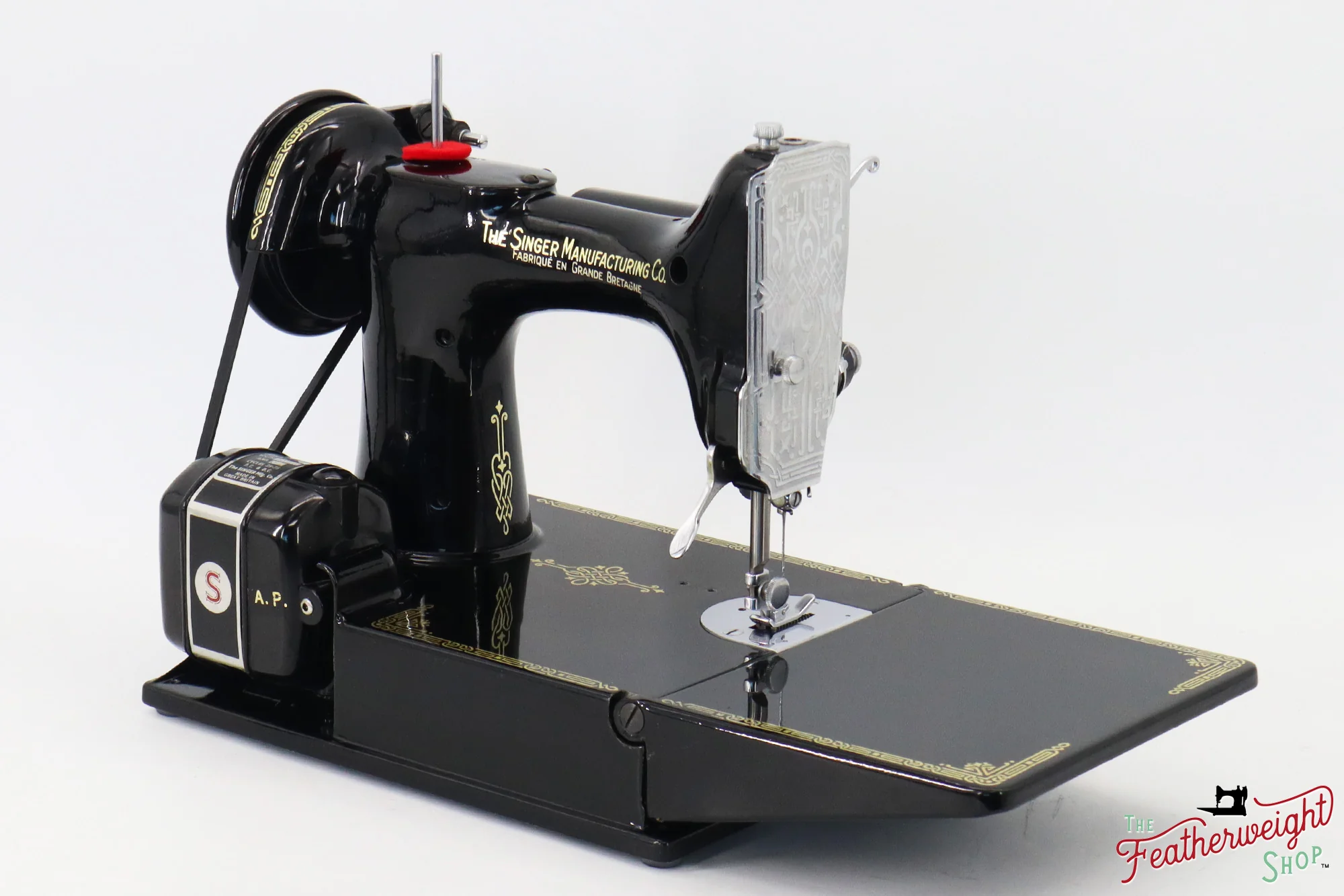 Singer Featherweight 221K Sewing Machine, French EH132*** - Image 7