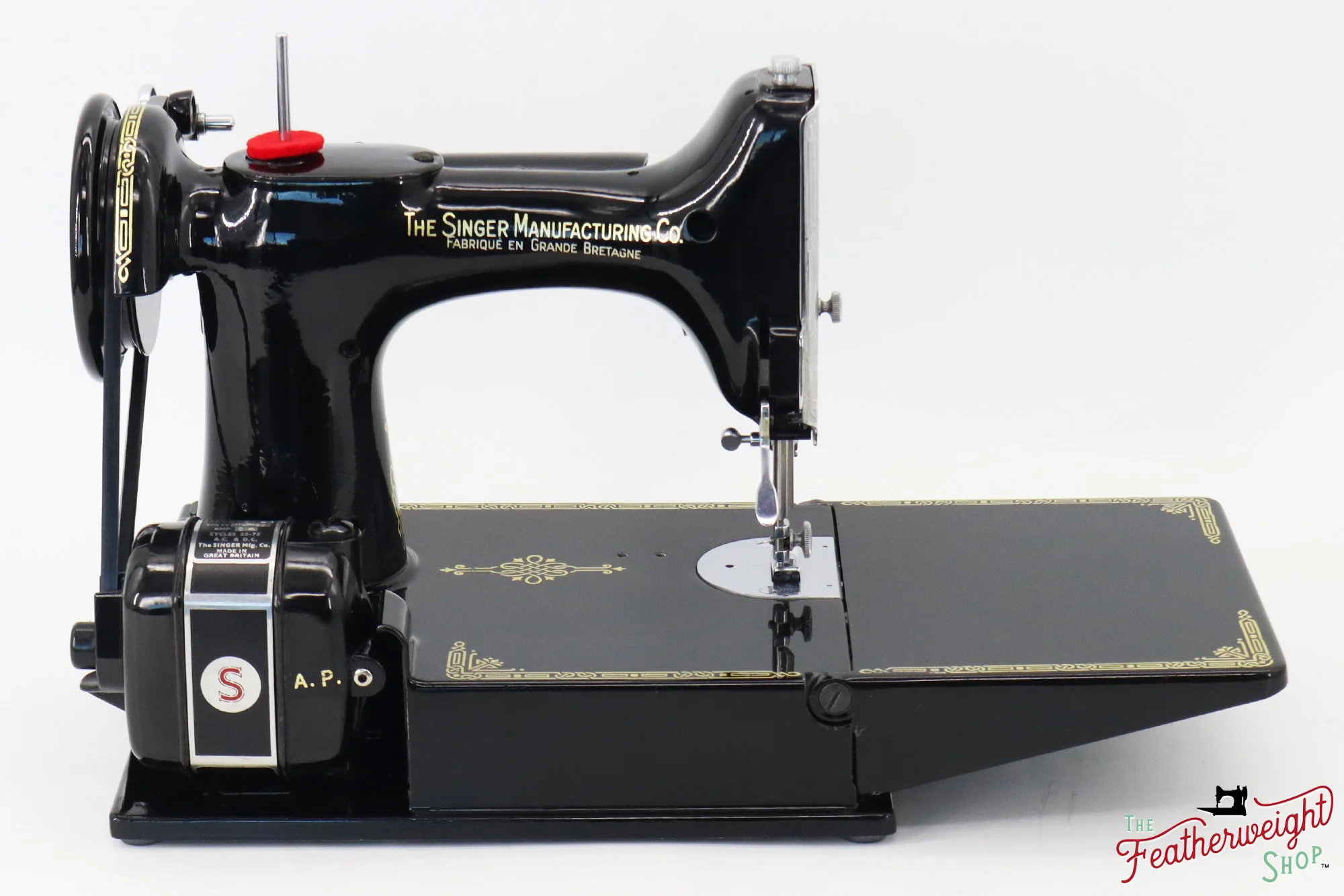Singer Featherweight 221K Sewing Machine, French EH132*** - Image 8