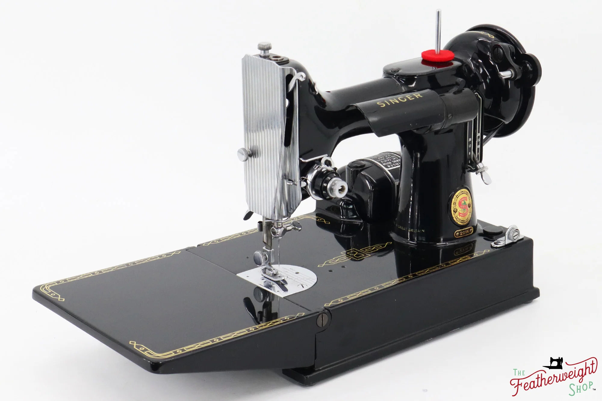 Singer Featherweight 221K Sewing Machine, RED "S" - ES1714** - Image 4