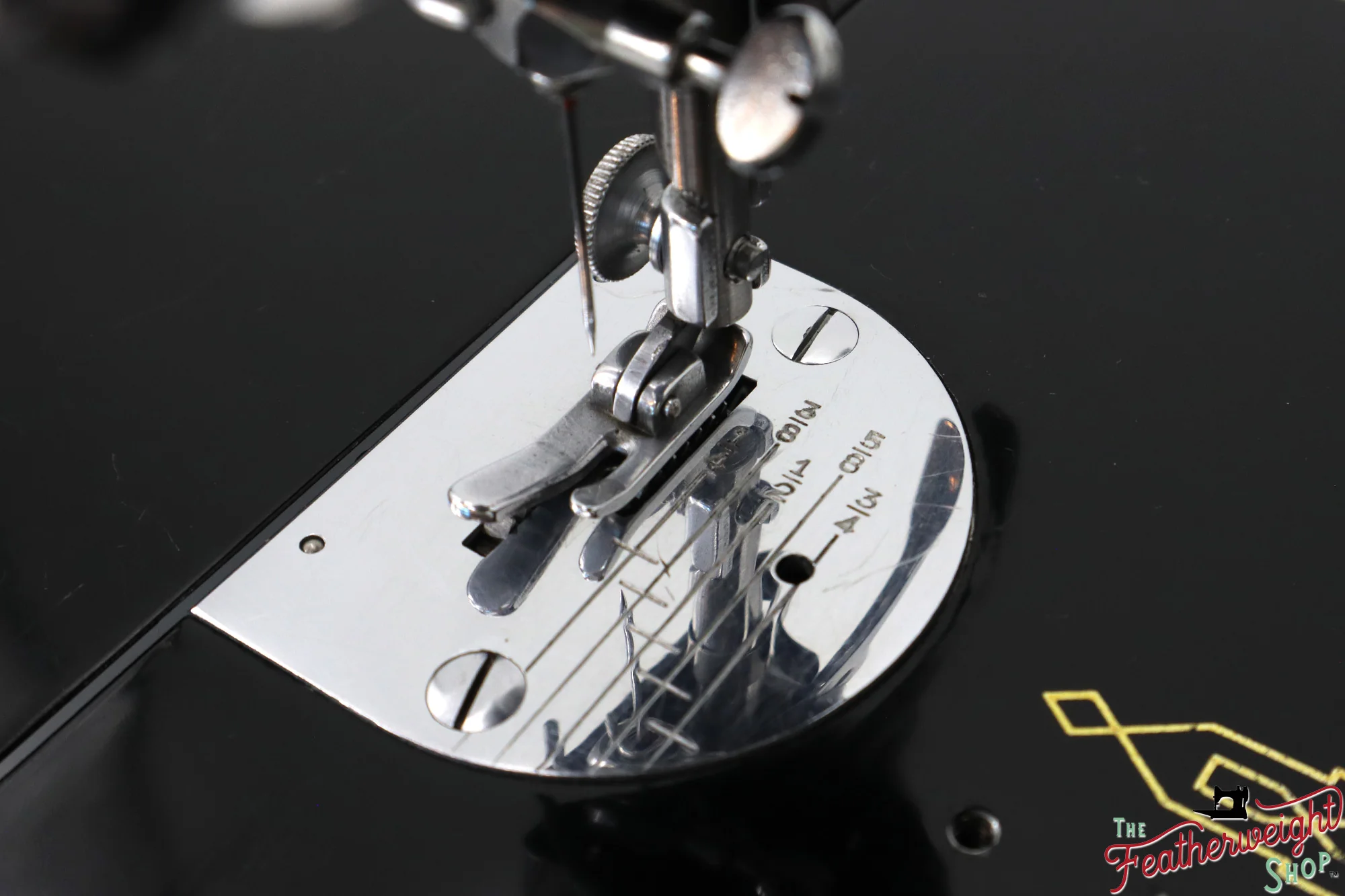 Singer Featherweight 221K Sewing Machine, RED "S" - ES174*** - Image 15