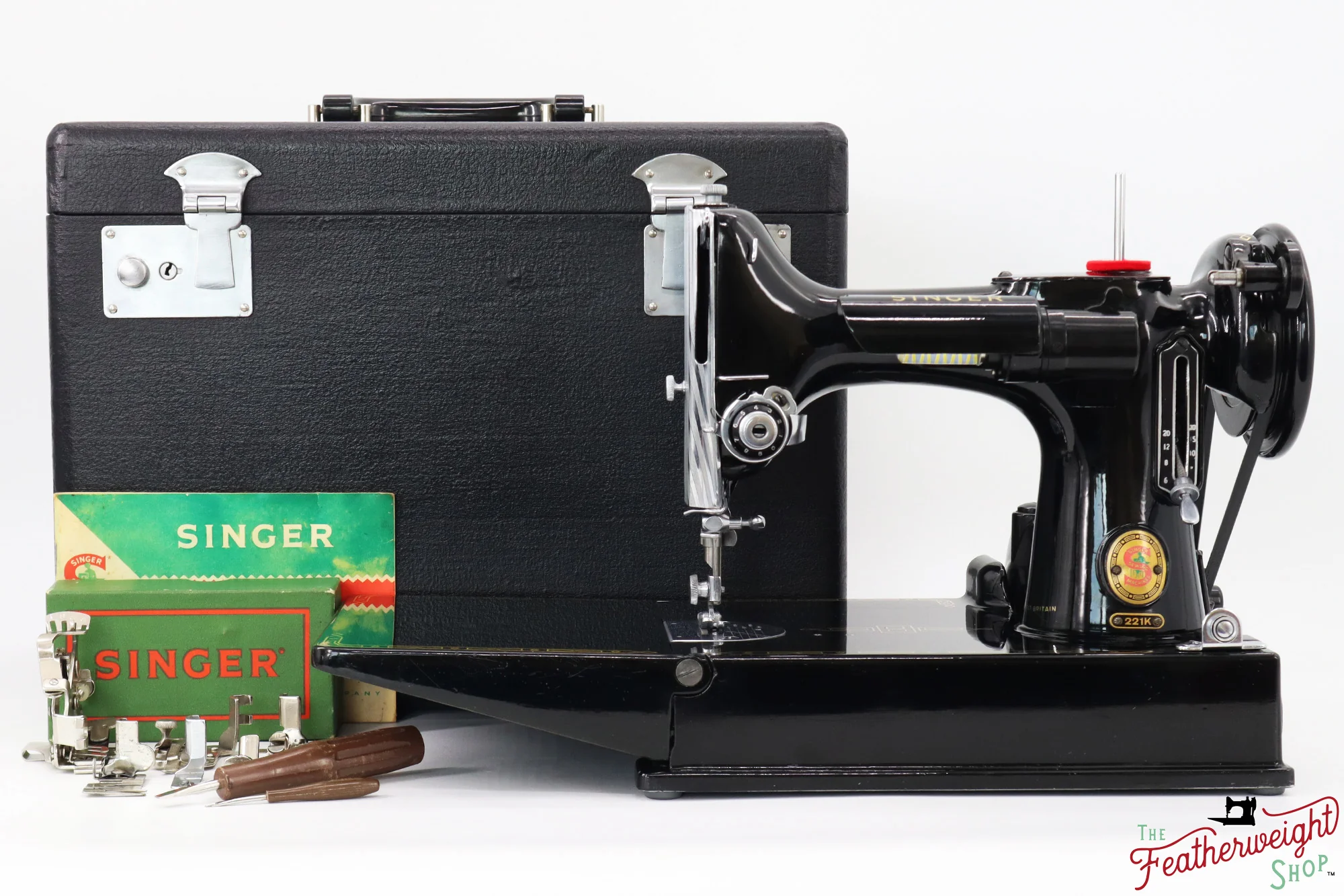 Singer Featherweight 221K Sewing Machine, RED "S" - ES175*** - Image 3
