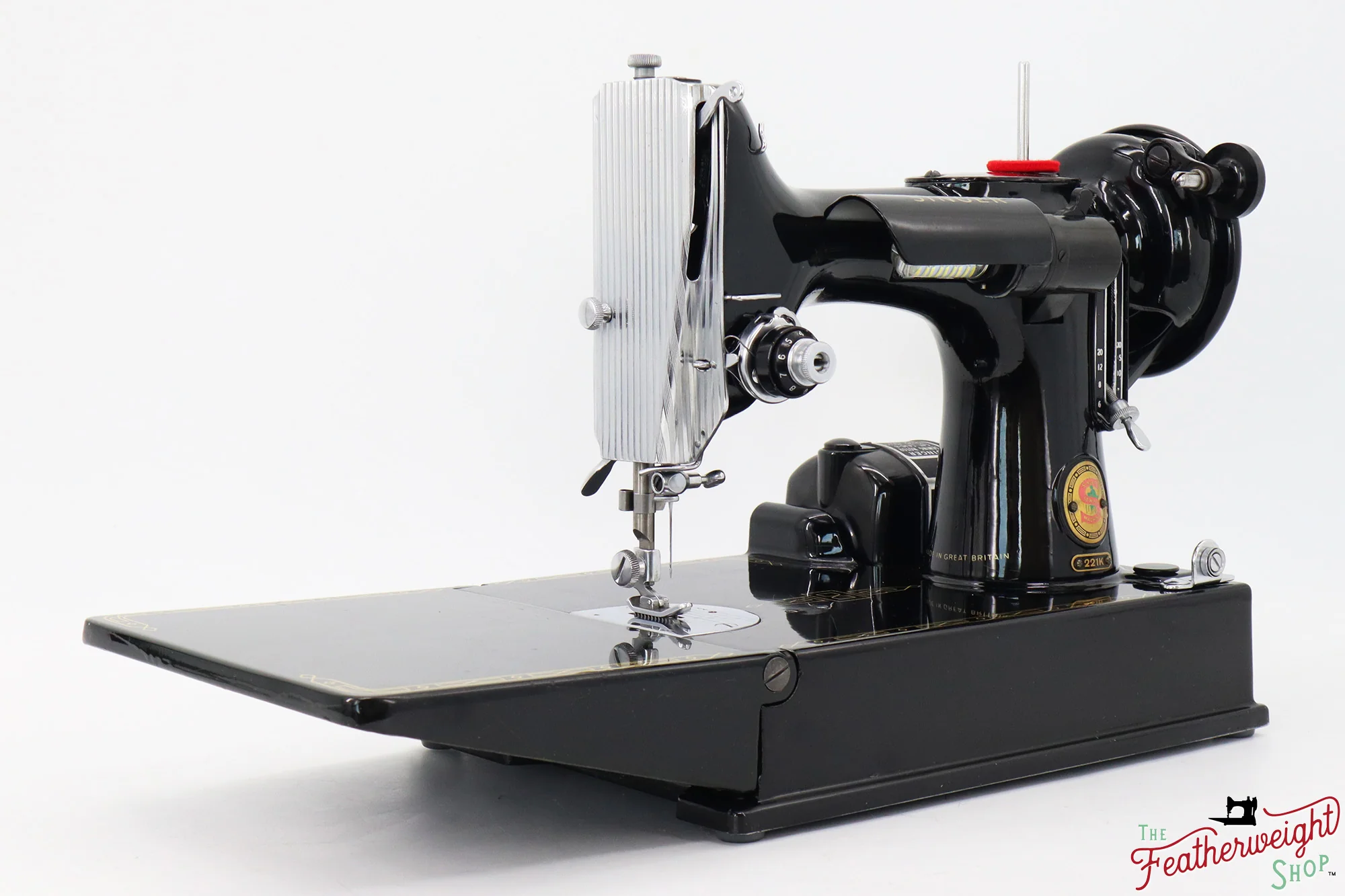 Singer Featherweight 221K Sewing Machine, RED "S" - ES175*** - Image 4