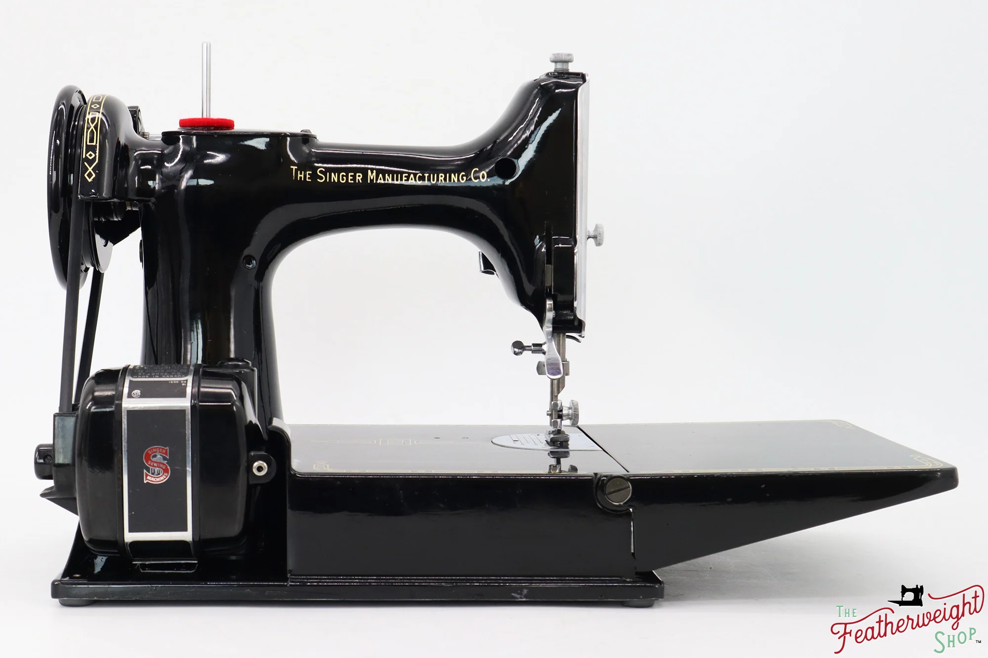Singer Featherweight 221K Sewing Machine, RED "S" - ES175*** - Image 7