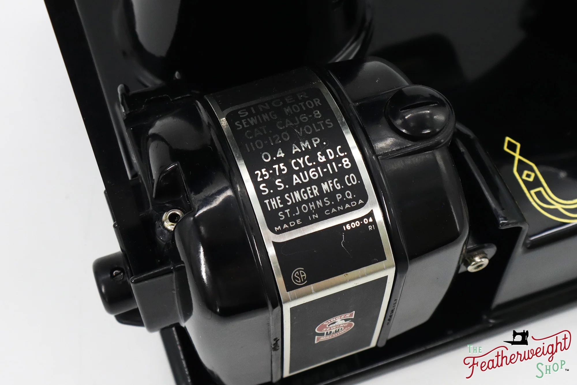 Singer Featherweight 221K Sewing Machine, RED "S" - ES2467** - Image 17