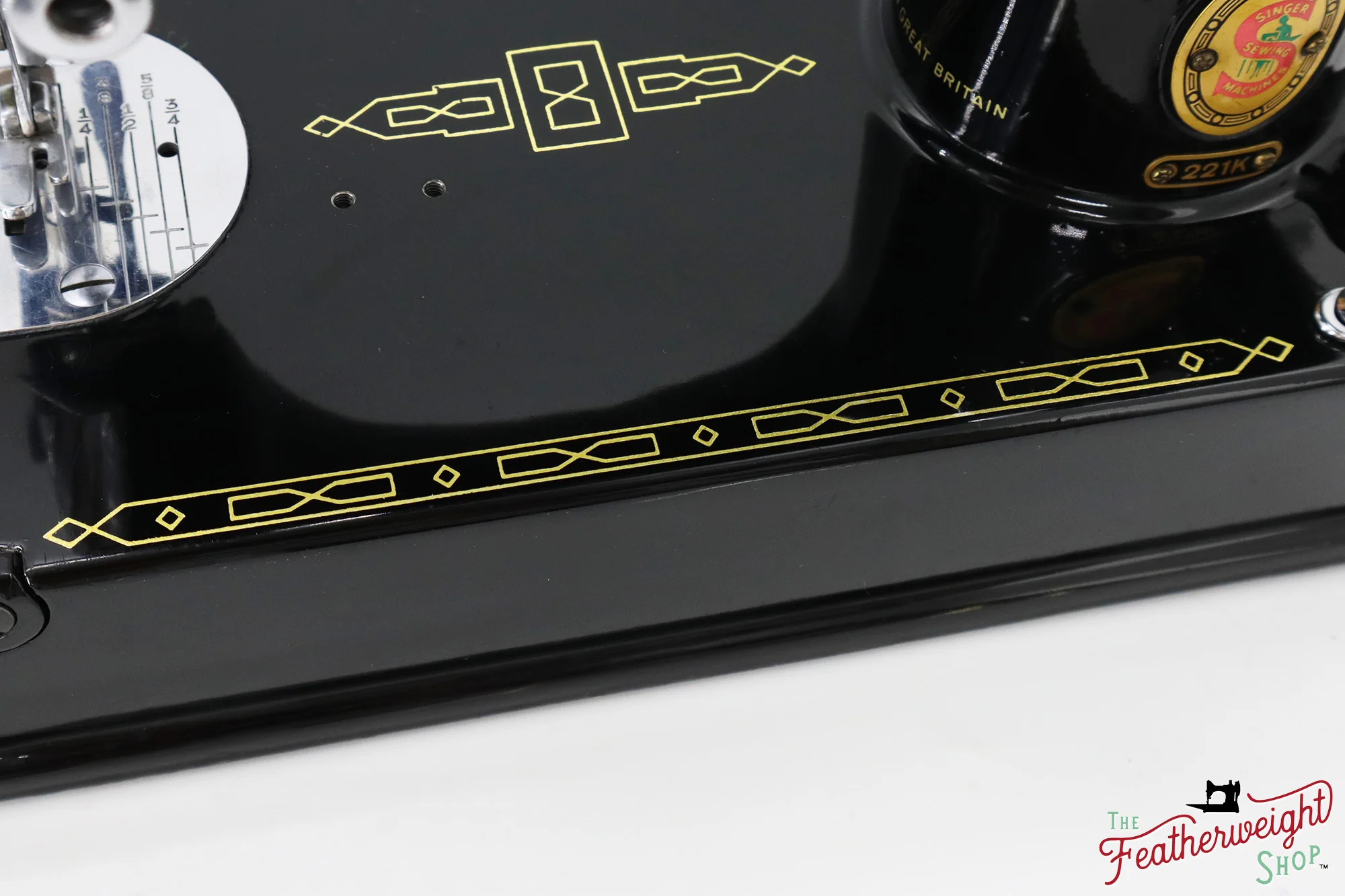 Singer Featherweight 221K Sewing Machine, RED "S" - ES649*** - Image 6