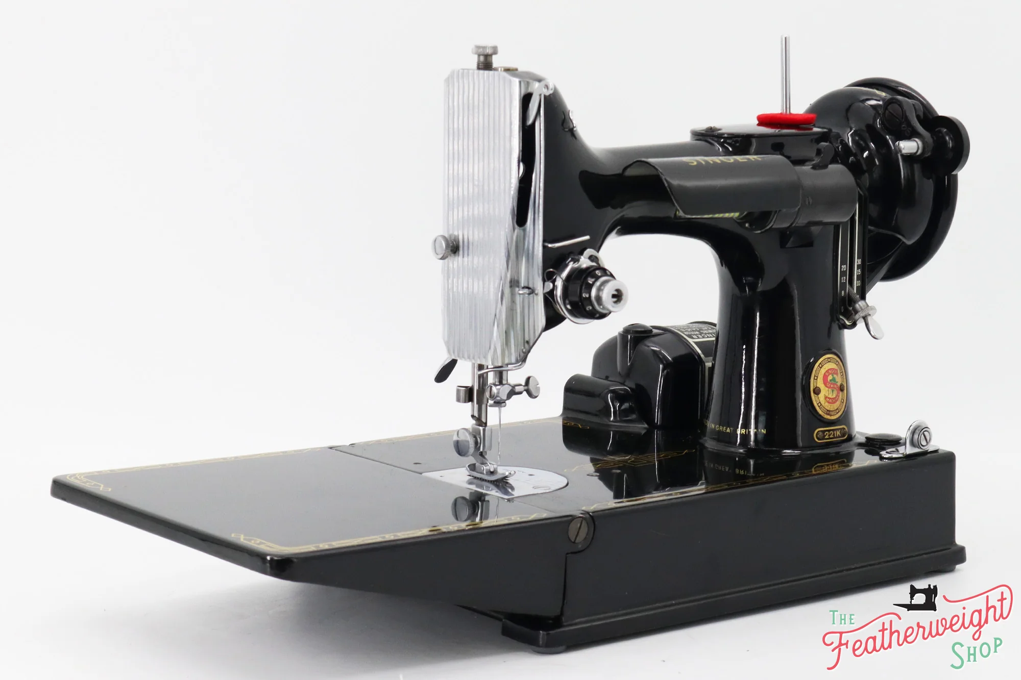 Singer Featherweight 221K Sewing Machine, RED "S" - ES653*** - Image 2