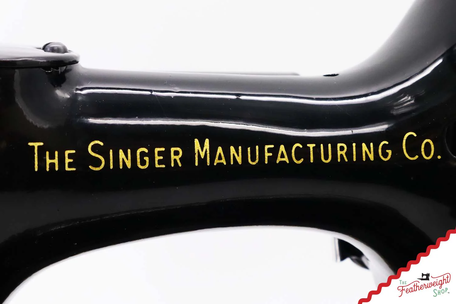 Singer Featherweight 221K Sewing Machine, RED "S" - ES6532** - Image 13