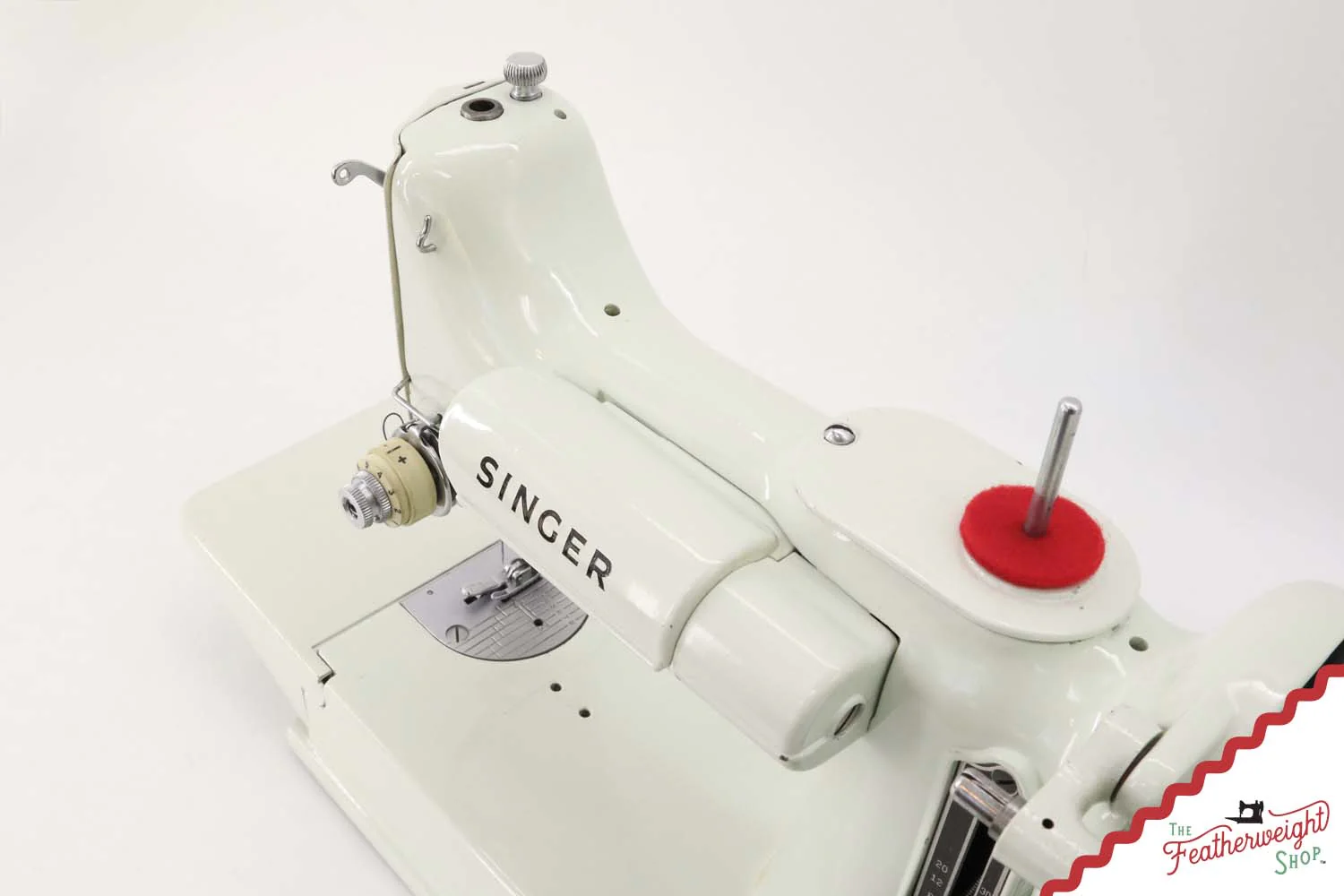 Singer Featherweight 221K Sewing Machine, WHITE - EV9036** - Image 12