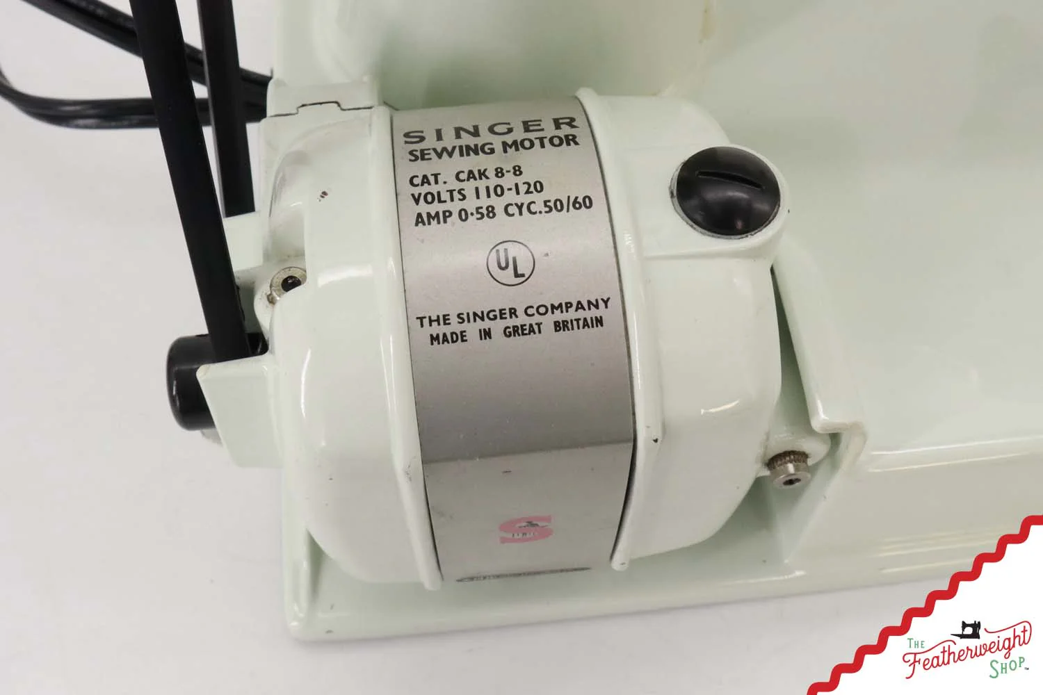 Singer Featherweight 221K Sewing Machine, WHITE - EV9036** - Image 17