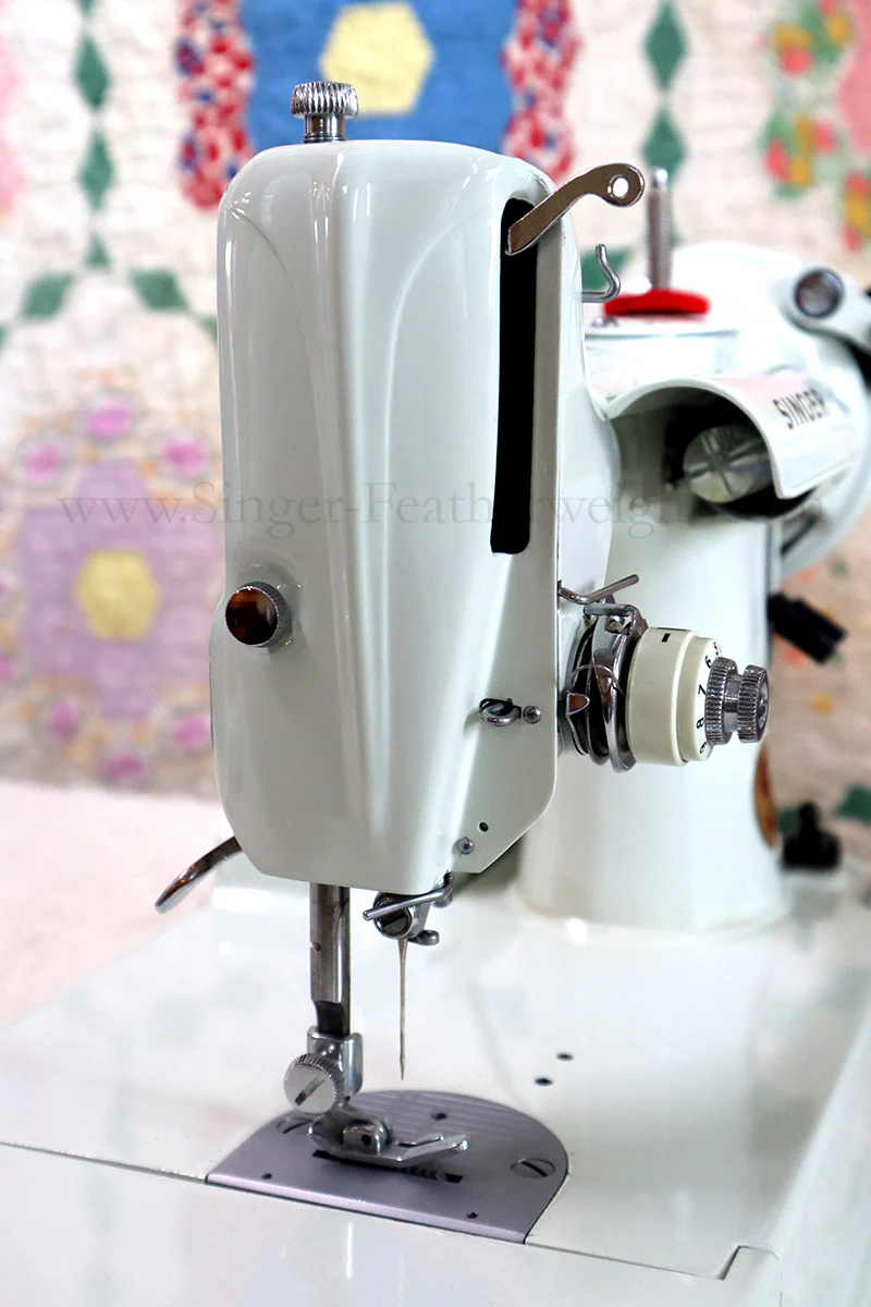Singer Featherweight 221K Sewing Machine, WHITE EV957*** - Image 20