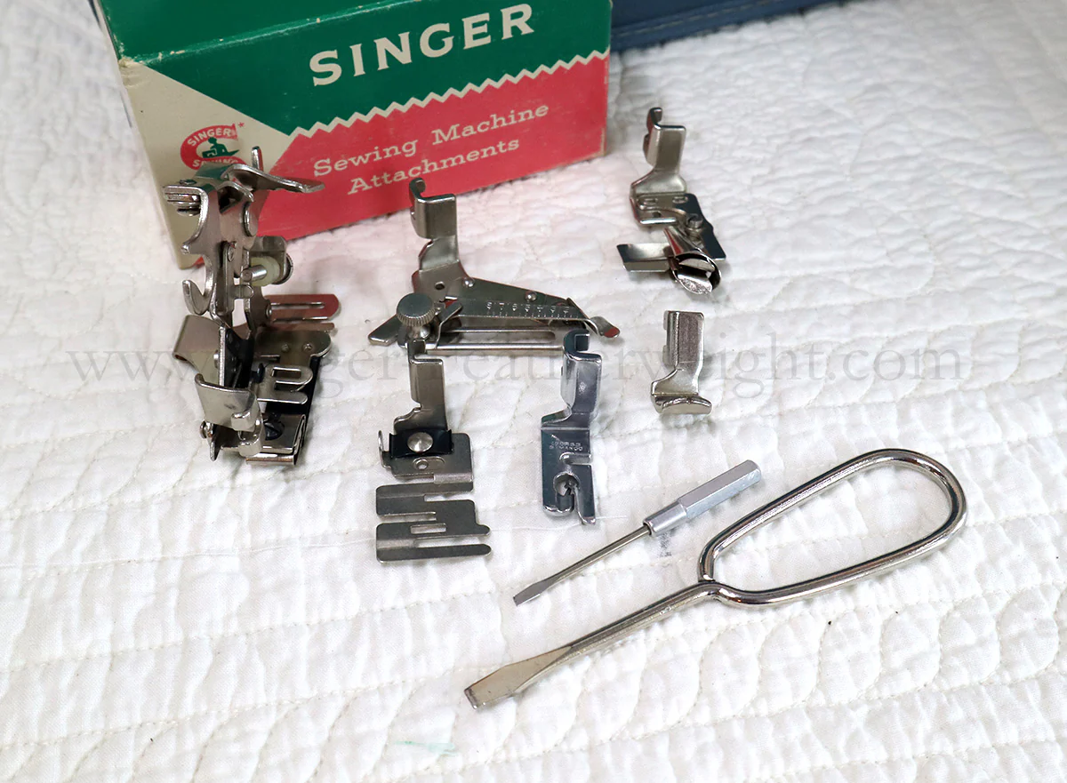 Singer Featherweight 221K Sewing Machine, WHITE EV957*** - Image 22