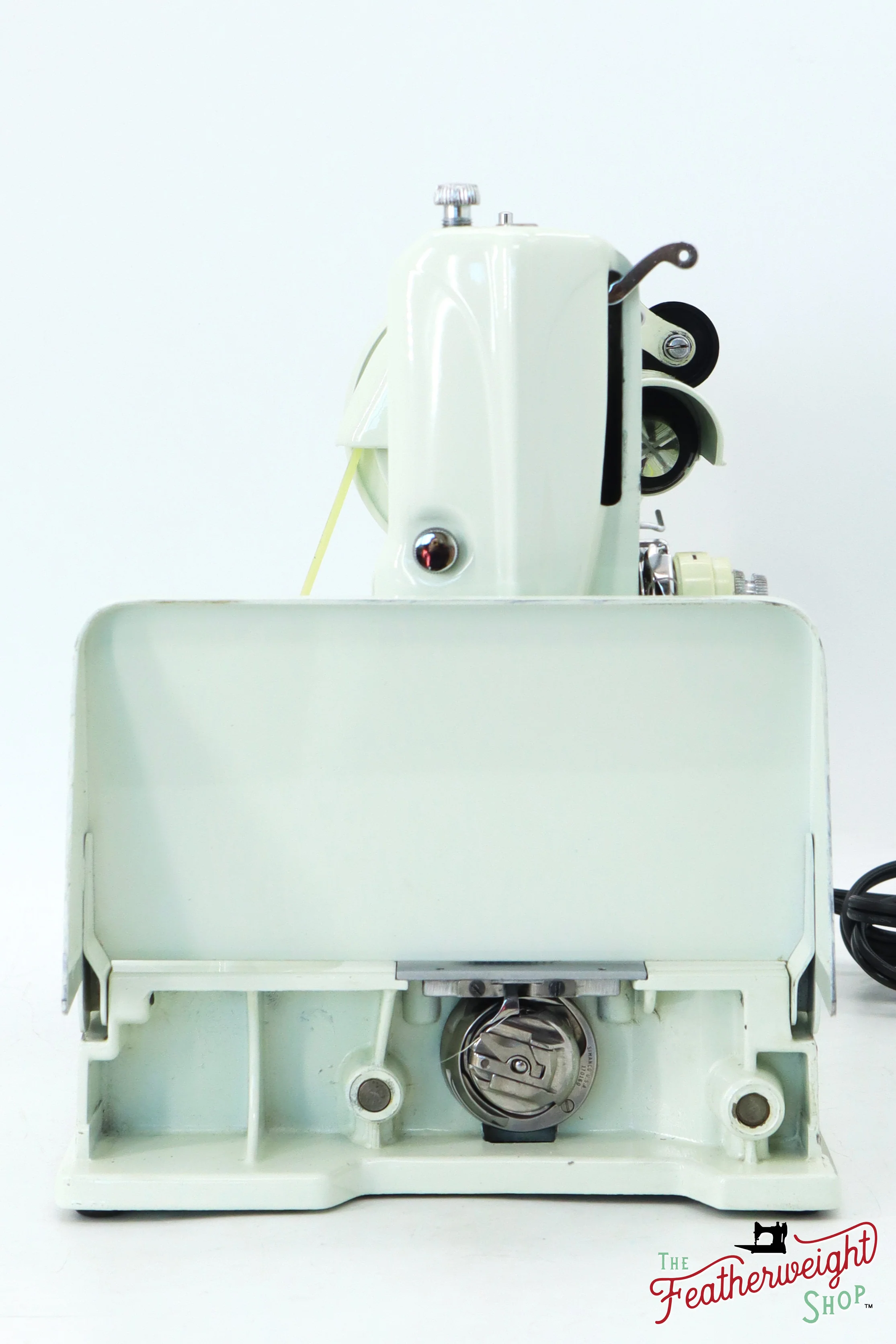 Singer Featherweight 221K Sewing Machine, WHITE EV9626** - RARE Case! - Image 4