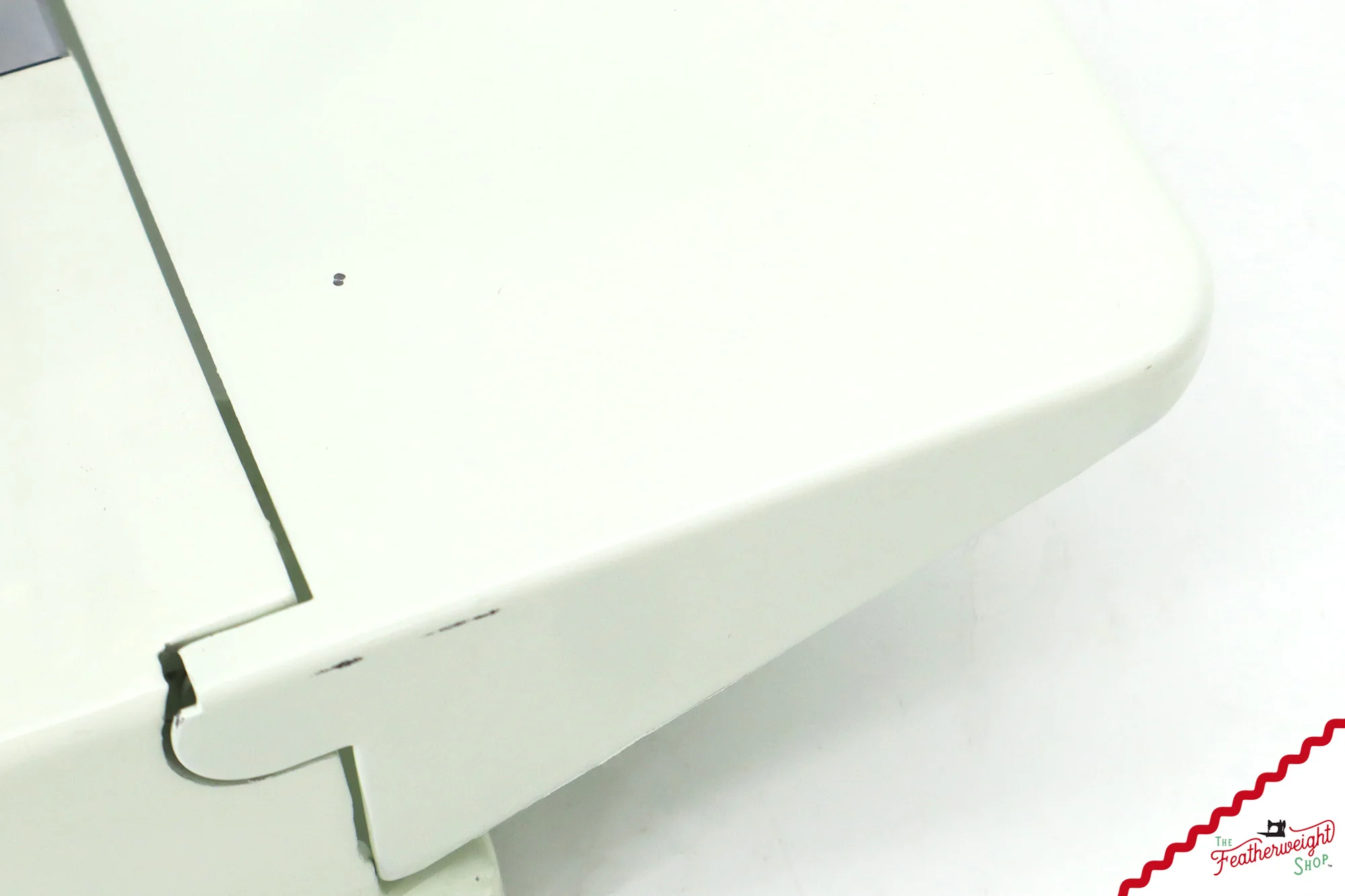 Singer Featherweight 221K Sewing Machine, WHITE - EV979*** - Image 11