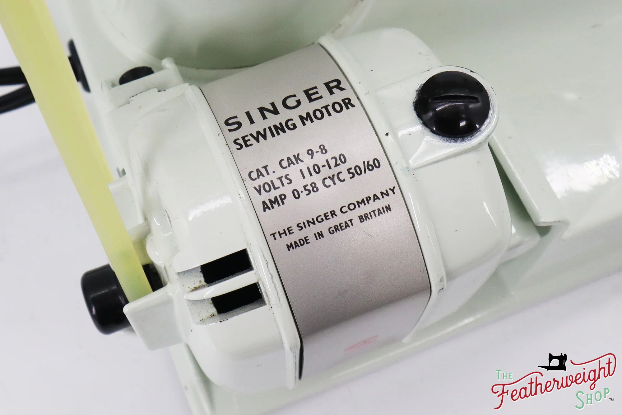 Singer Featherweight 221K Sewing Machine, WHITE EV9937** - RARE Case! - Image 17