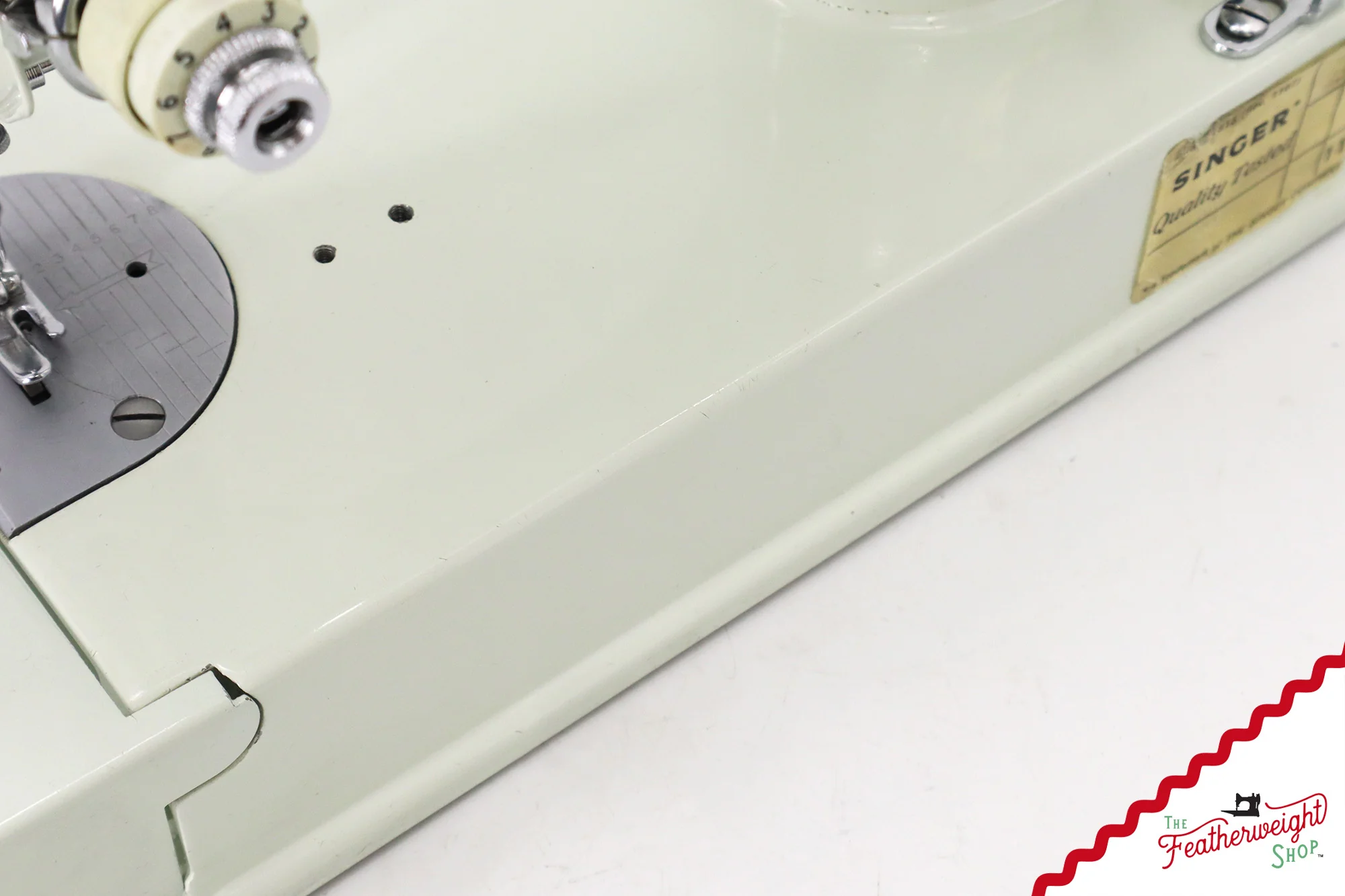 Singer Featherweight 221K Sewing Machine, WHITE - EV995*** - Image 8