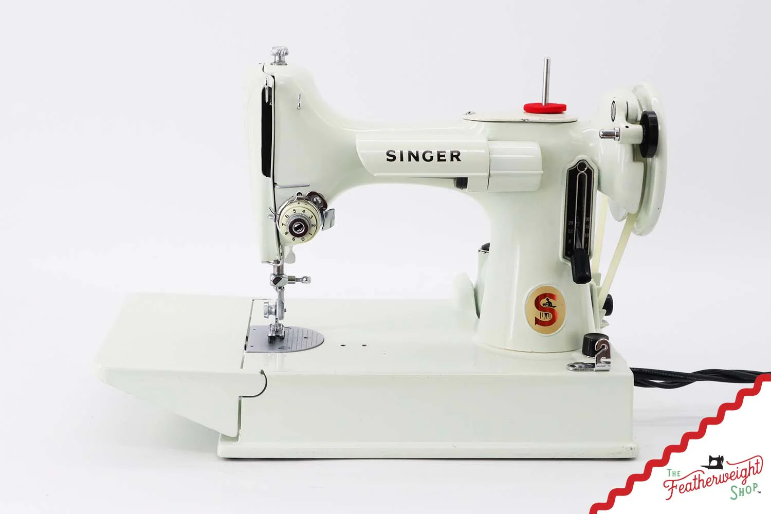 Singer Featherweight 221K Sewing Machine, WHITE - FA099*** - Image 2