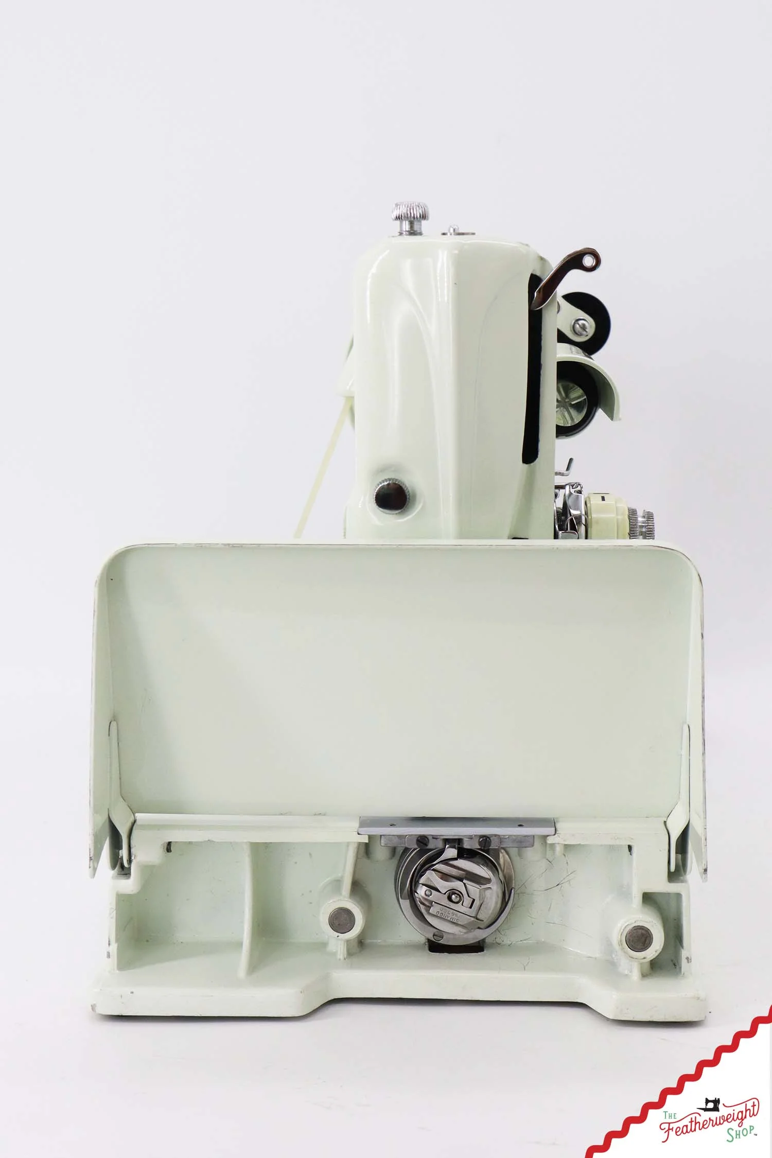 Singer Featherweight 221K Sewing Machine, WHITE - FA099*** - Image 3