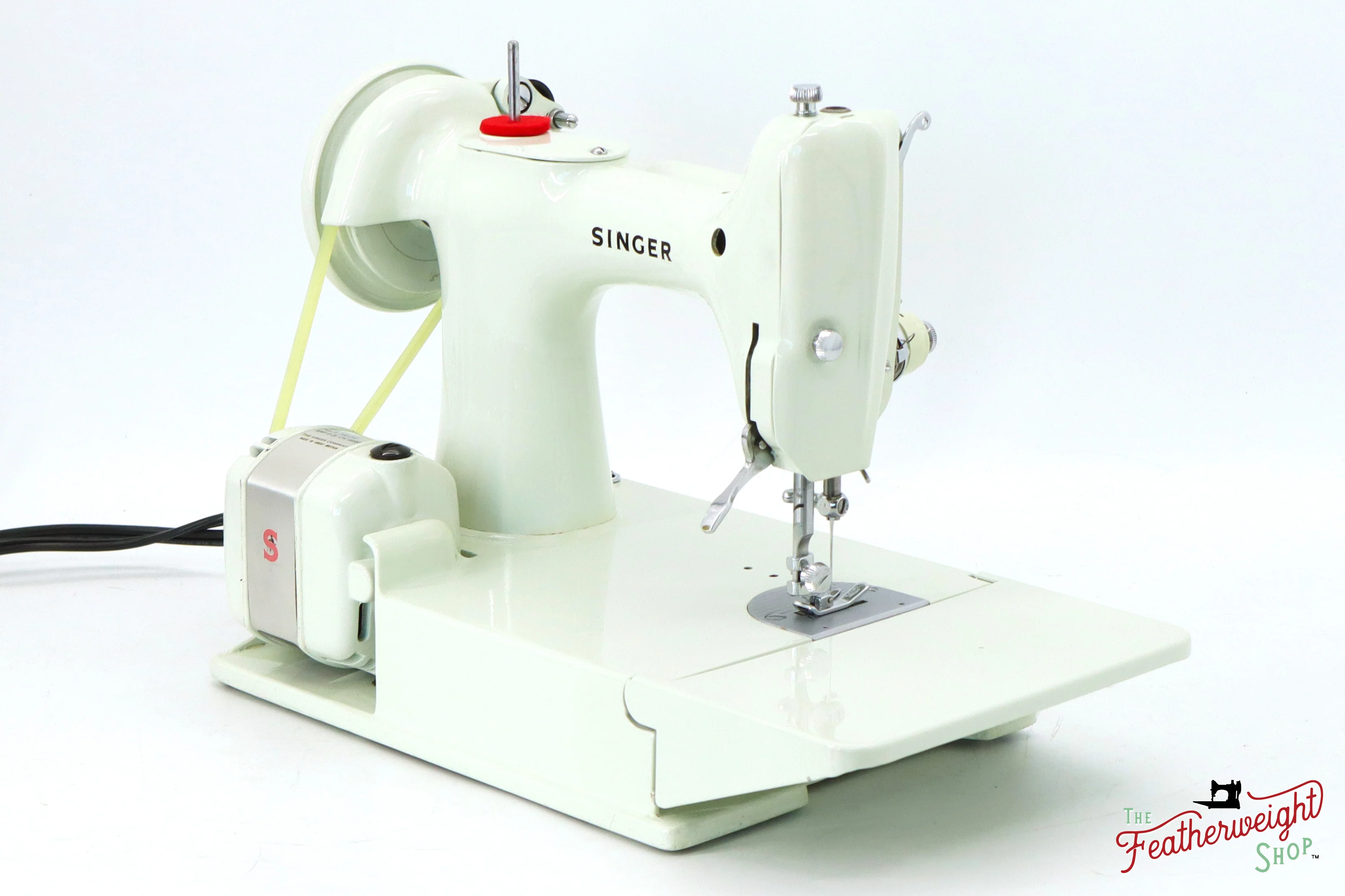 Singer Featherweight 221K Sewing Machine, WHITE FA219*** - RARE Case! - Image 5