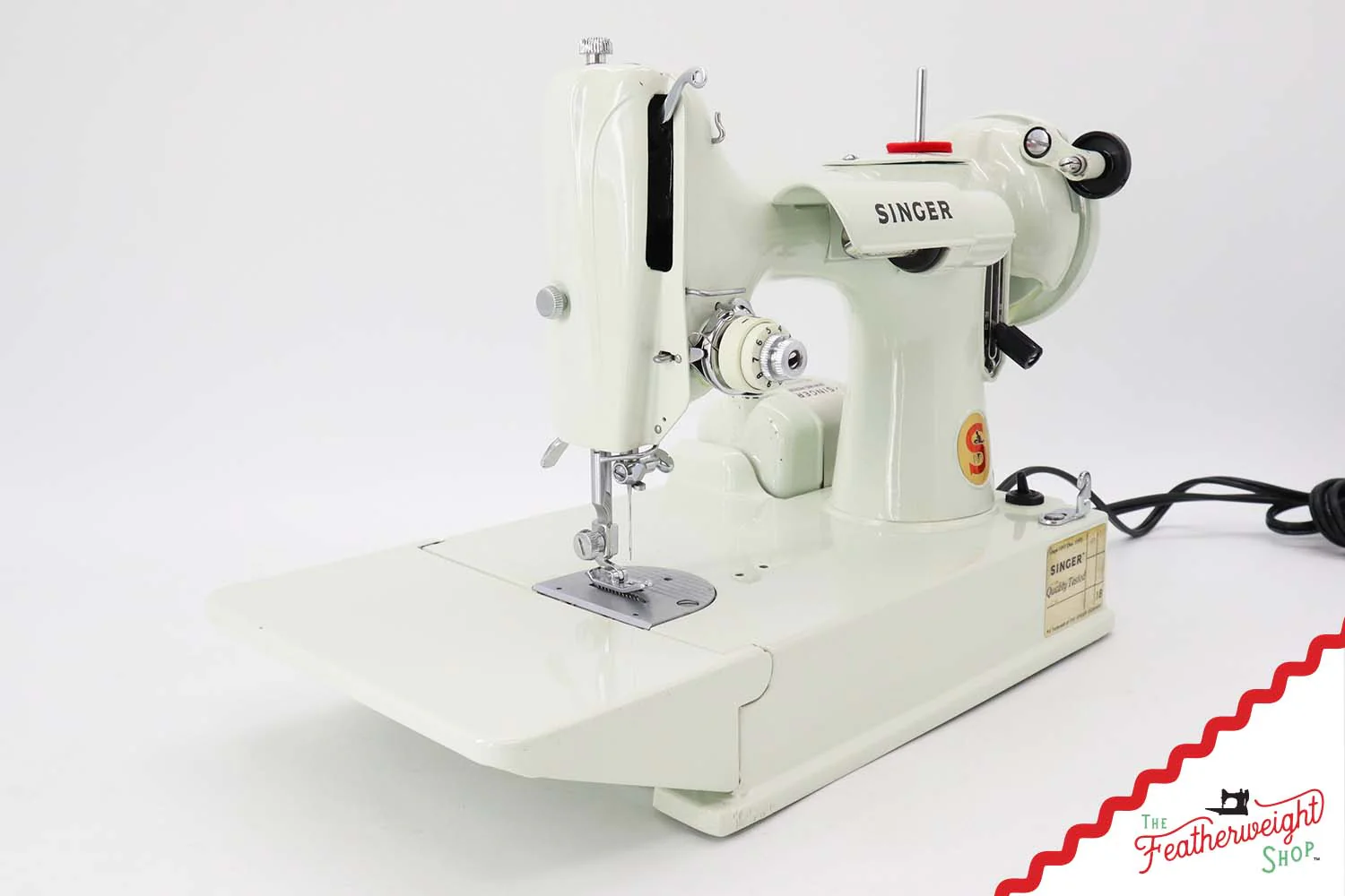 Singer Featherweight 221K Sewing Machine, WHITE FA22365* - RARE Case! - Image 3
