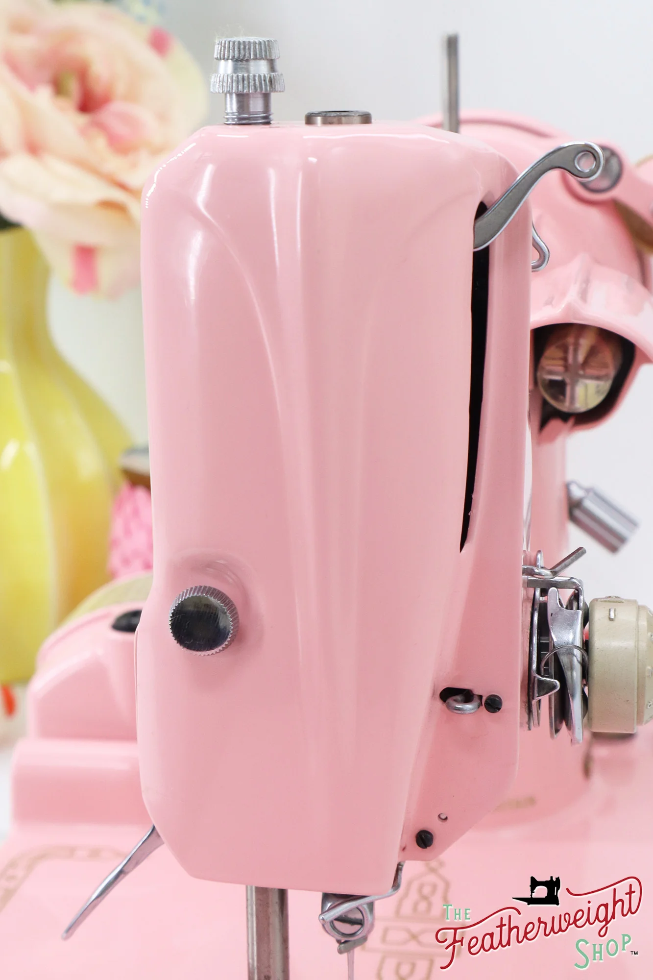 Singer Featherweight 221K5 Sewing Machine ES880*** - Fully Restored in Rosy Posy Pink - Image 16